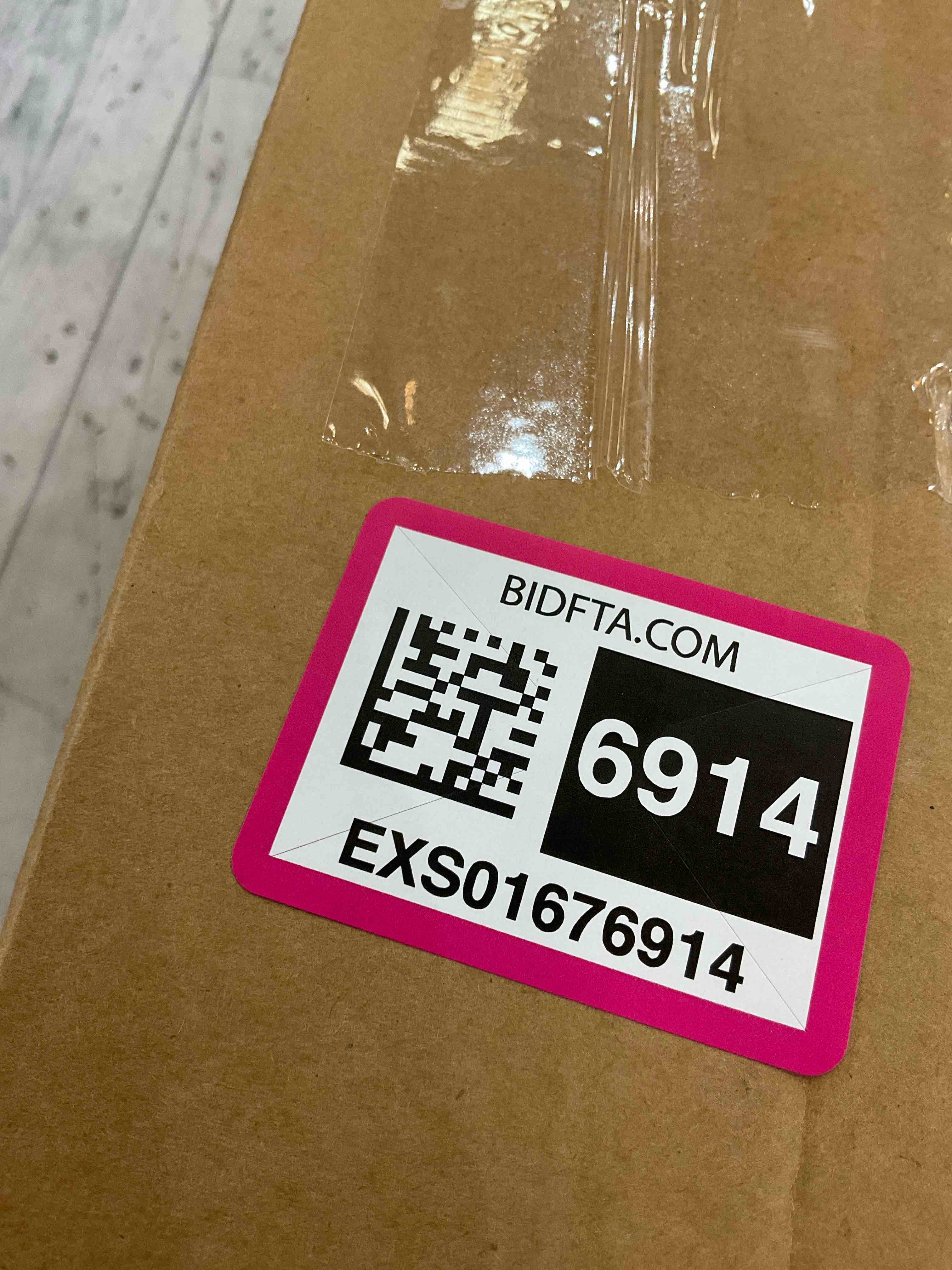 https://s3.amazonaws.com/lotting-images-prod/BargainHunt/EXS01676914_1714157109586.jpeg