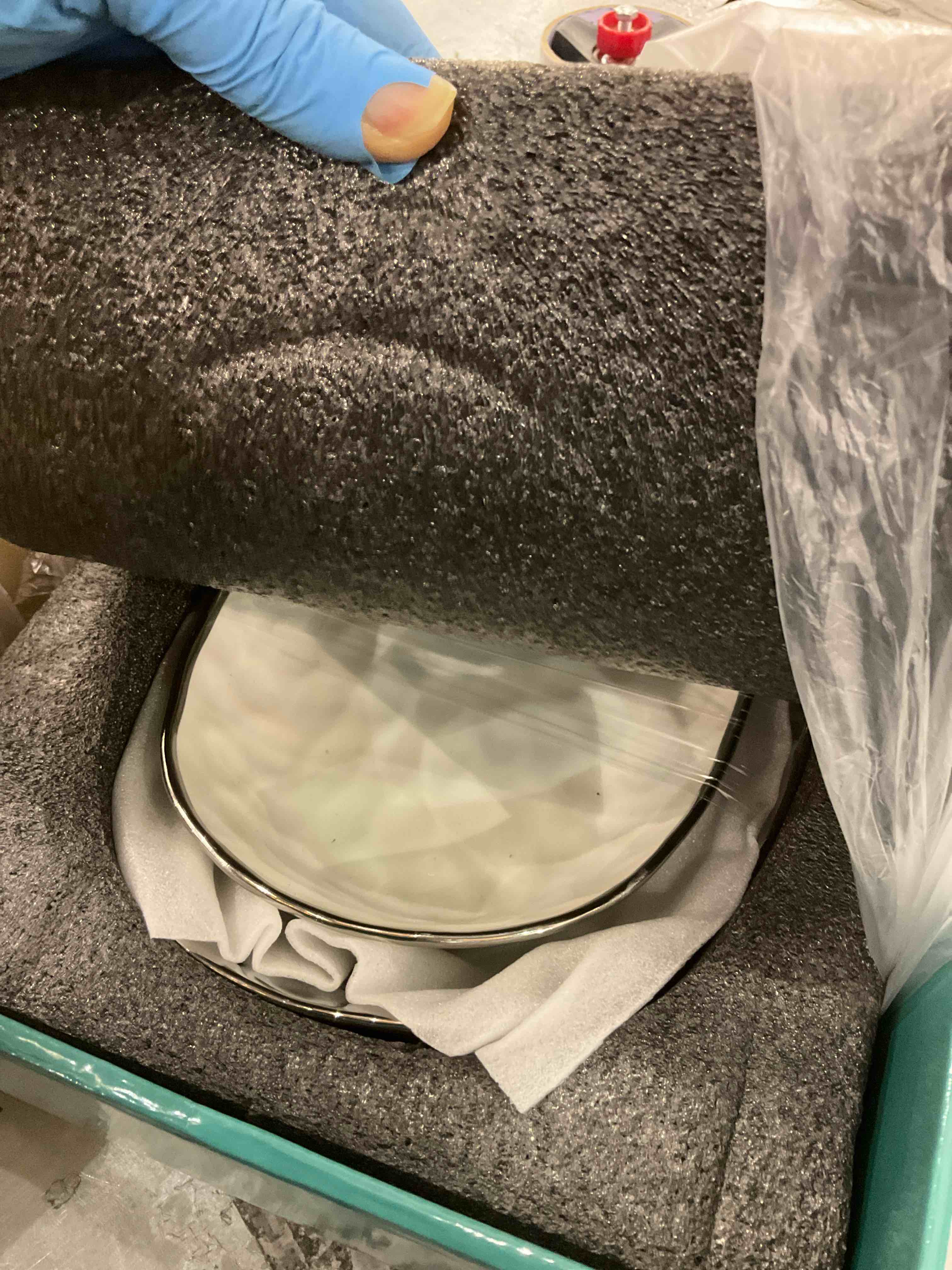 https://s3.amazonaws.com/lotting-images-prod/BargainHunt/EXS01677232_1714394271462.jpeg