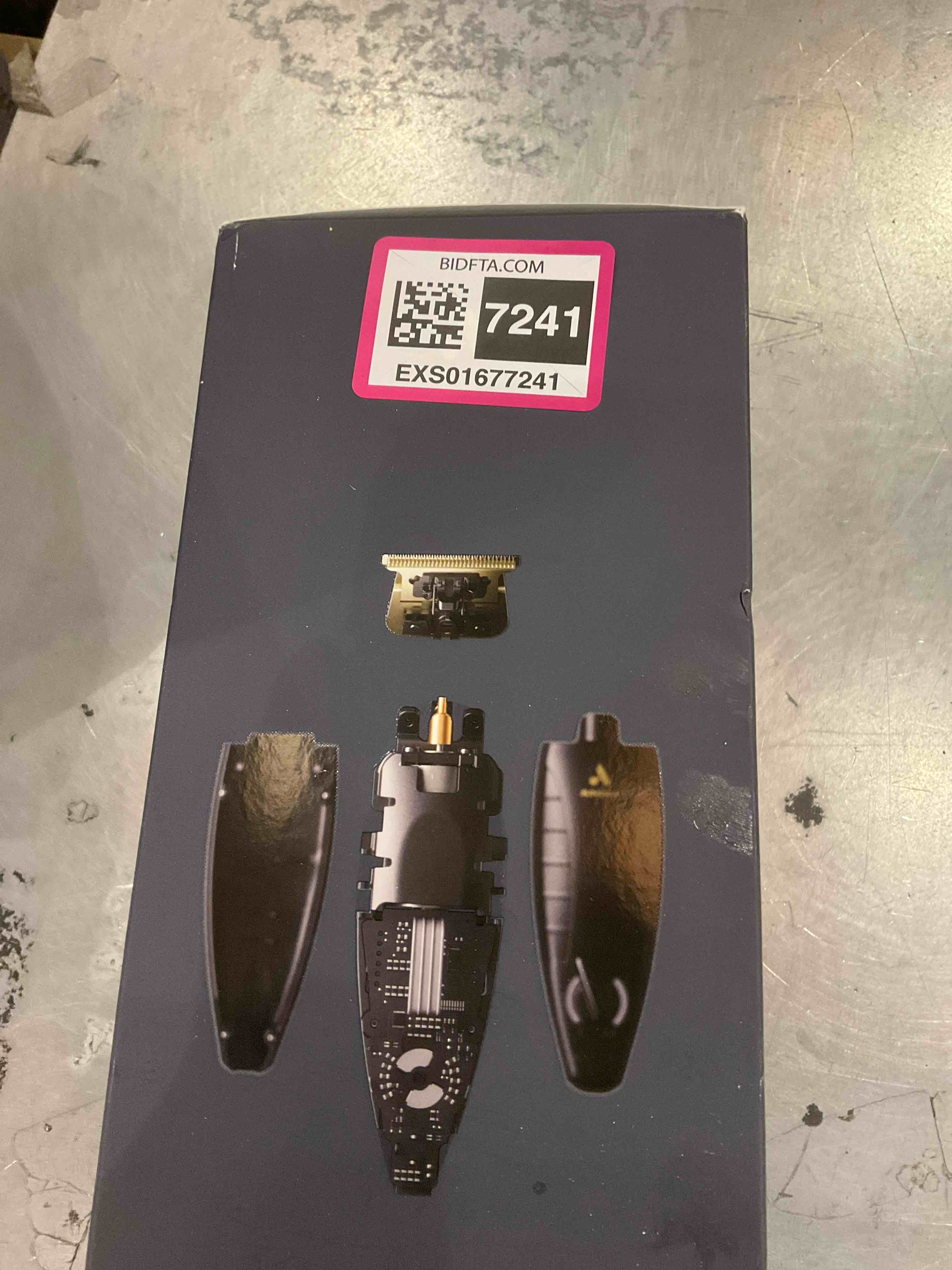https://s3.amazonaws.com/lotting-images-prod/BargainHunt/EXS01677241_1714396998904.jpeg