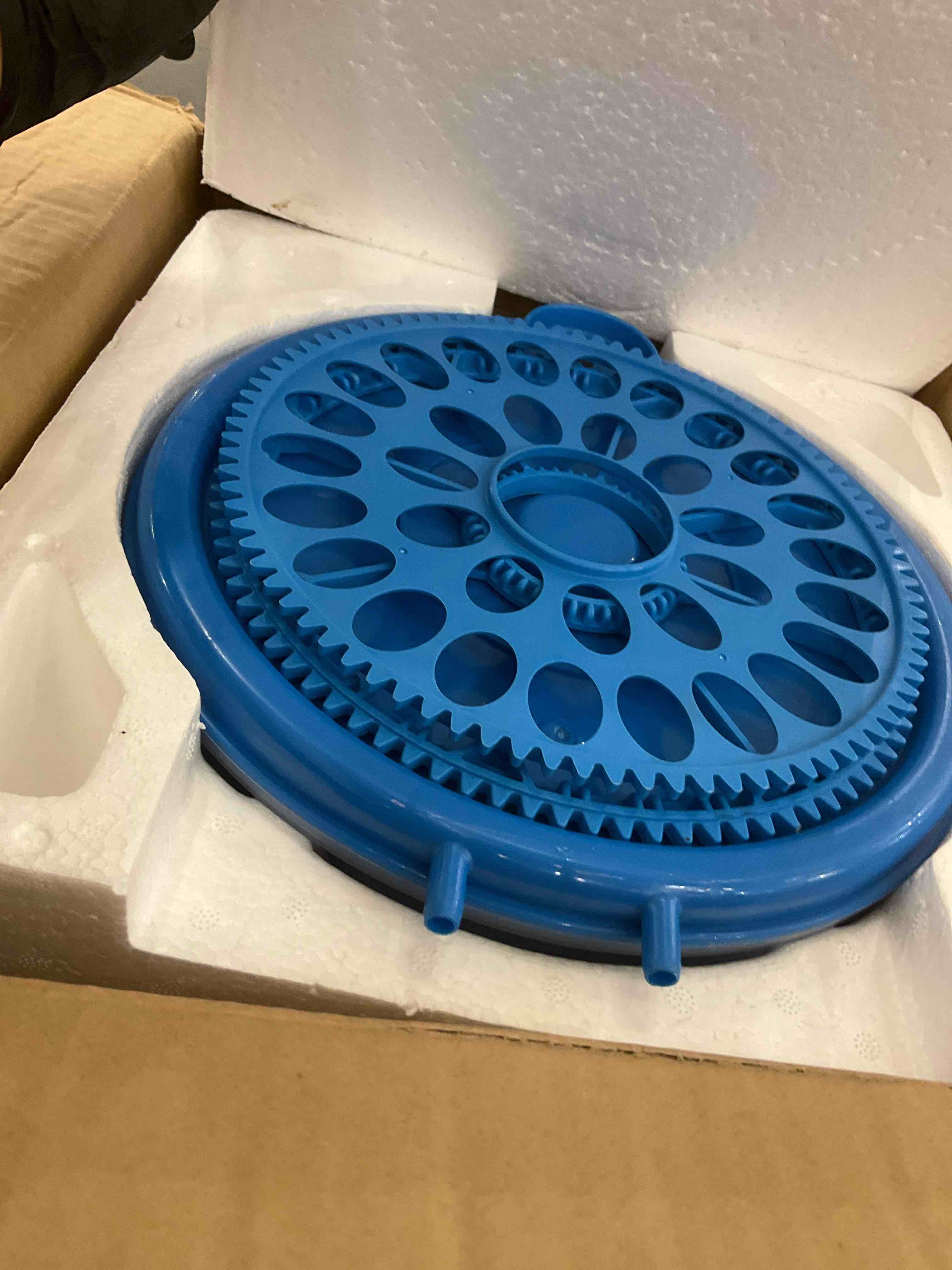 https://s3.amazonaws.com/lotting-images-prod/BargainHunt/EXS01677645_1714066970596.jpeg