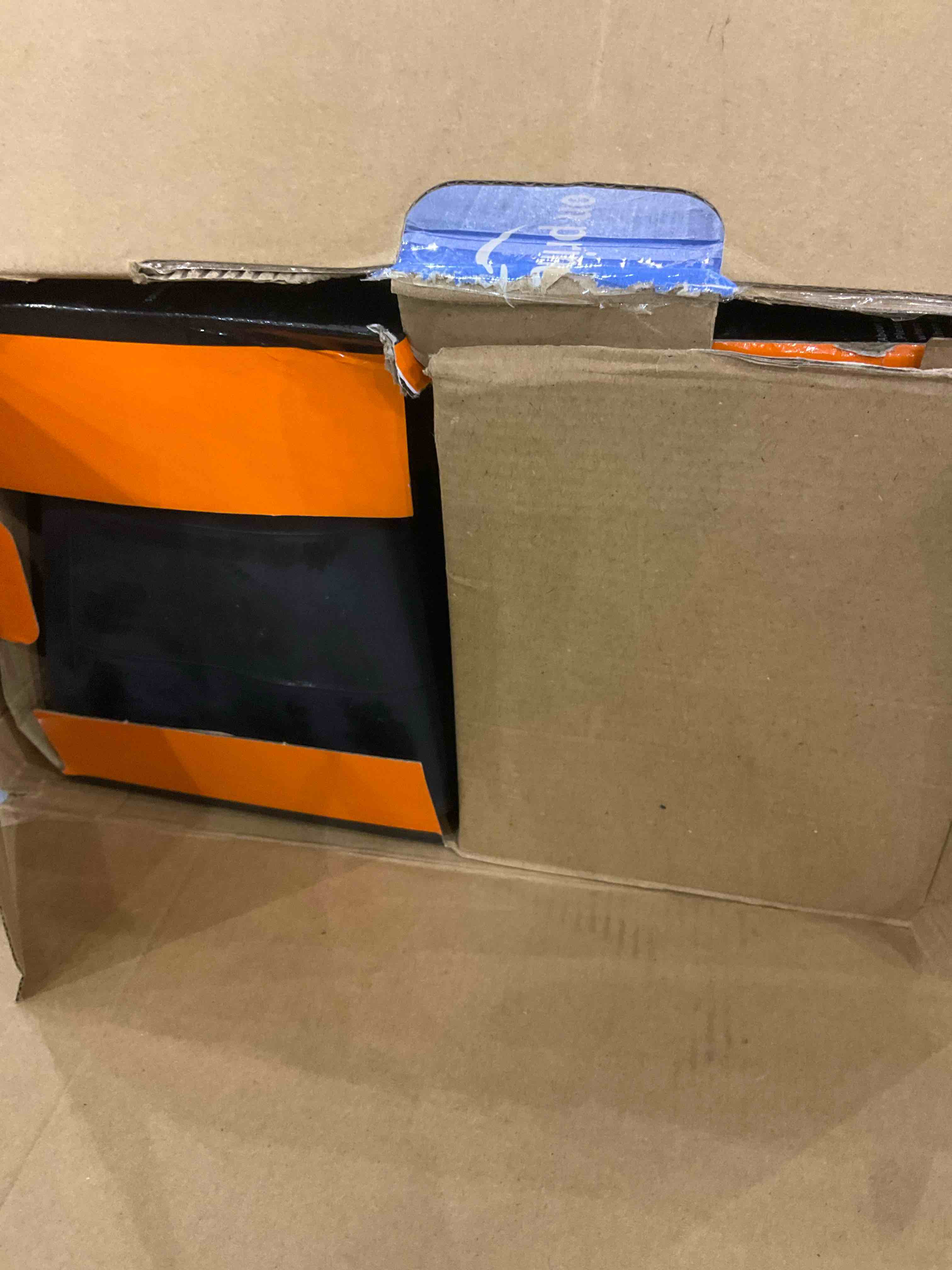 https://s3.amazonaws.com/lotting-images-prod/BargainHunt/EXS01677727_1714134385454.jpeg