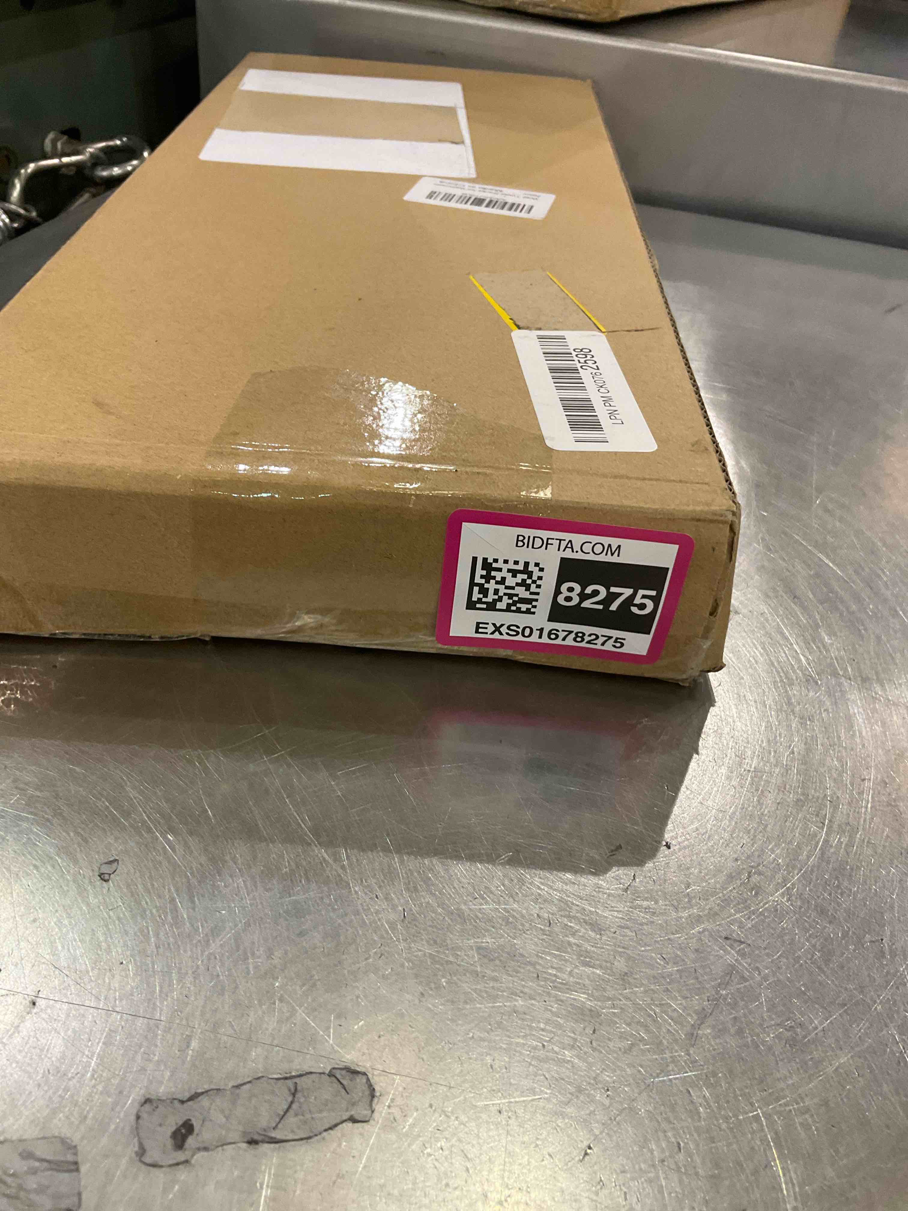 https://s3.amazonaws.com/lotting-images-prod/BargainHunt/EXS01678275_1714490422969.jpeg