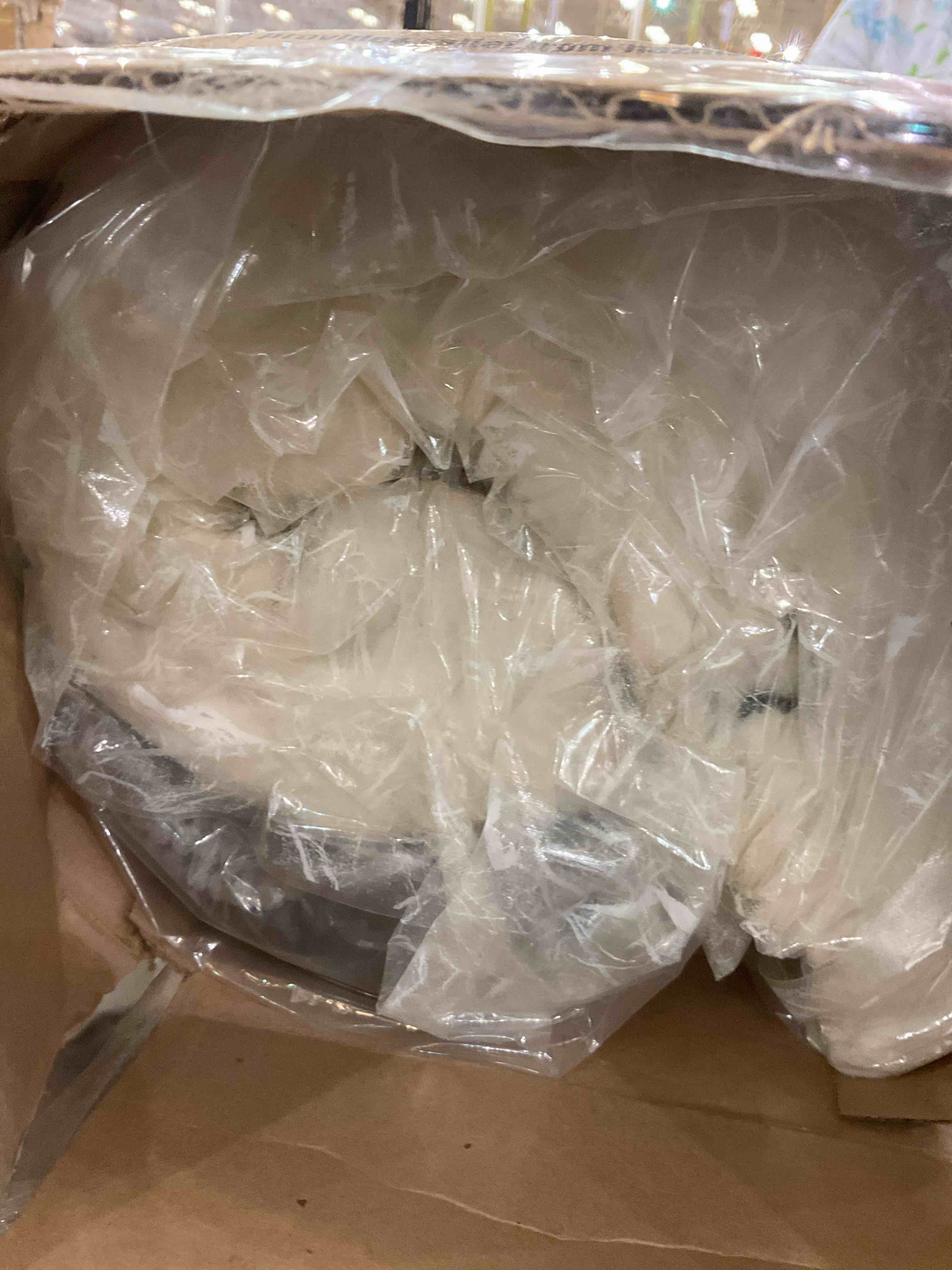 https://s3.amazonaws.com/lotting-images-prod/BargainHunt/EXS01678475_1714582338951.jpeg