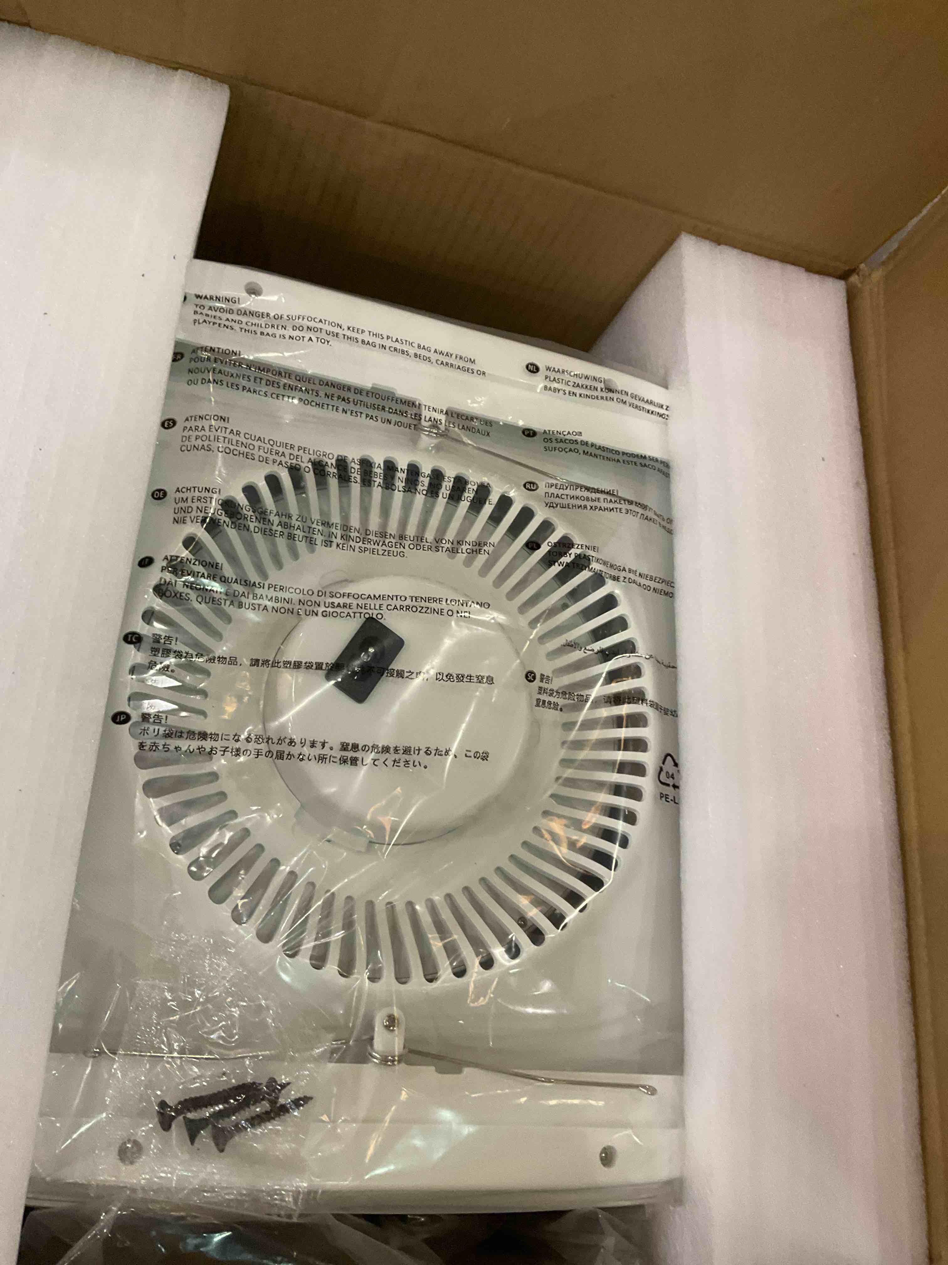 https://s3.amazonaws.com/lotting-images-prod/BargainHunt/EXS01678773_1714052479604.jpeg