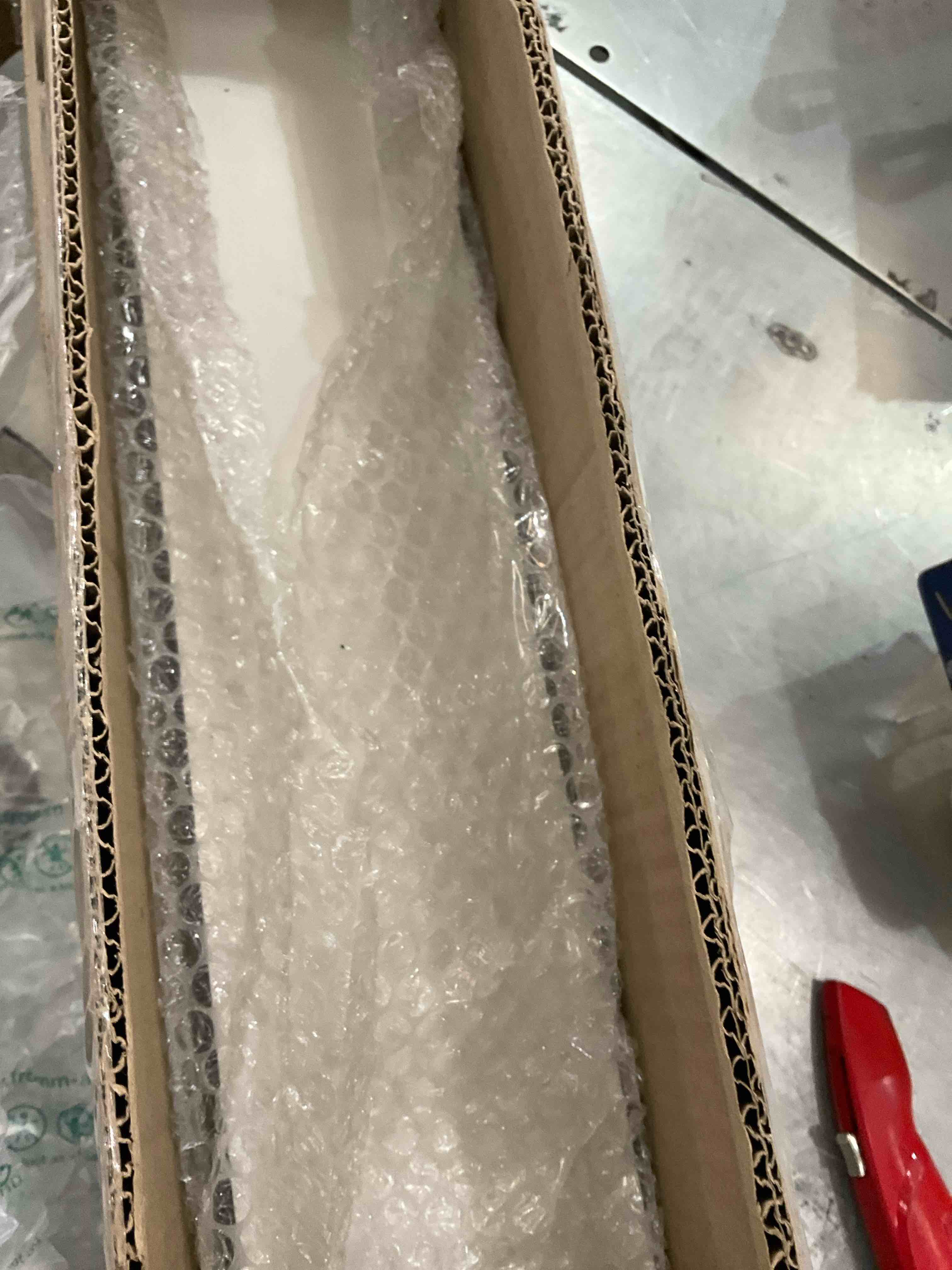 https://s3.amazonaws.com/lotting-images-prod/BargainHunt/EXS01678943_1714145134437.jpeg
