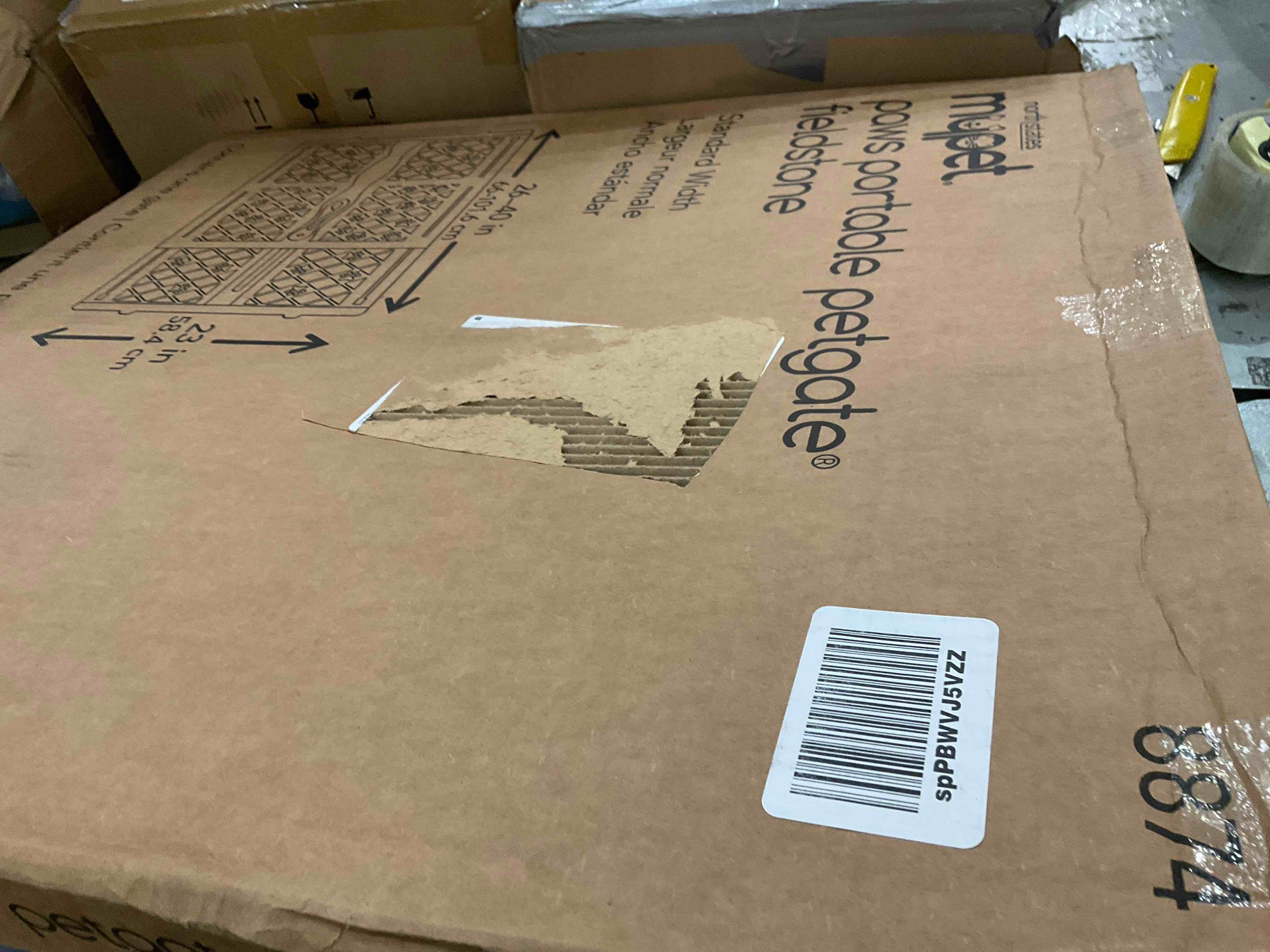 https://s3.amazonaws.com/lotting-images-prod/BargainHunt/EXS01678958_1714150359845.jpeg