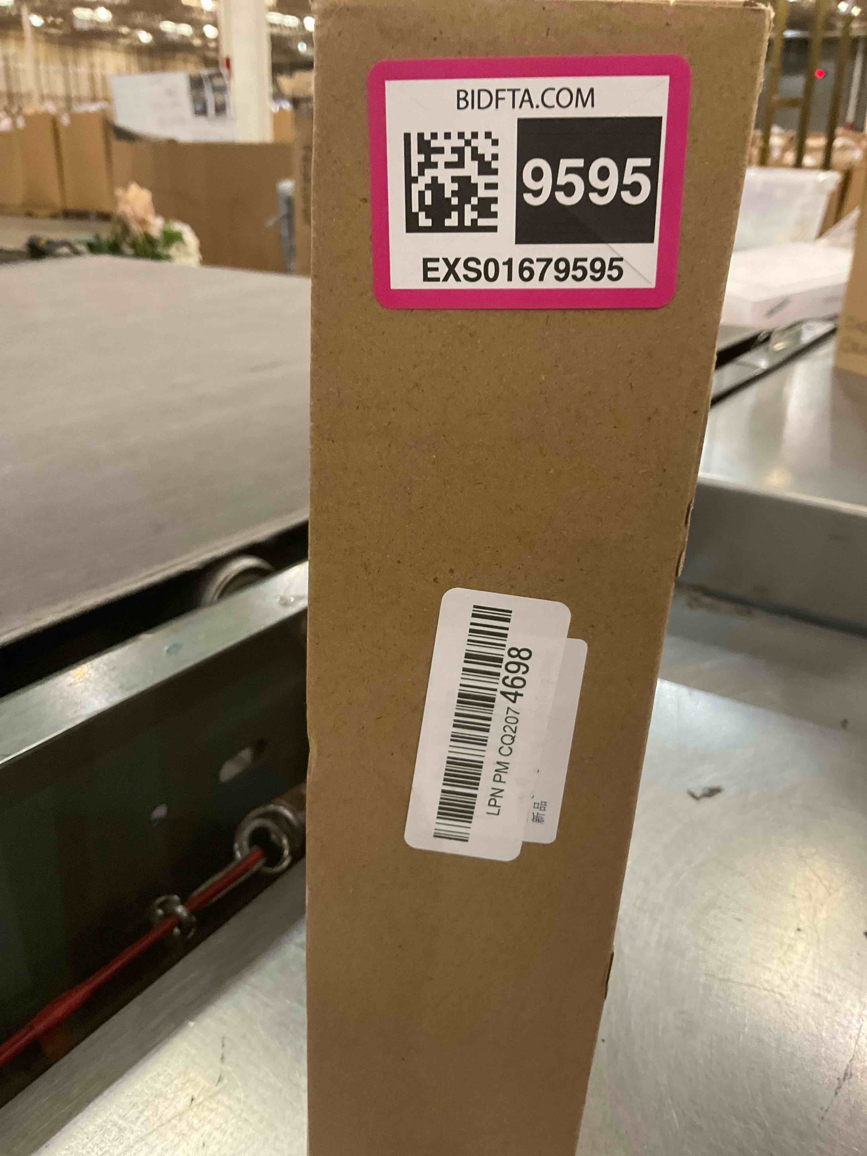 https://s3.amazonaws.com/lotting-images-prod/BargainHunt/EXS01679595_1713807507677.jpeg