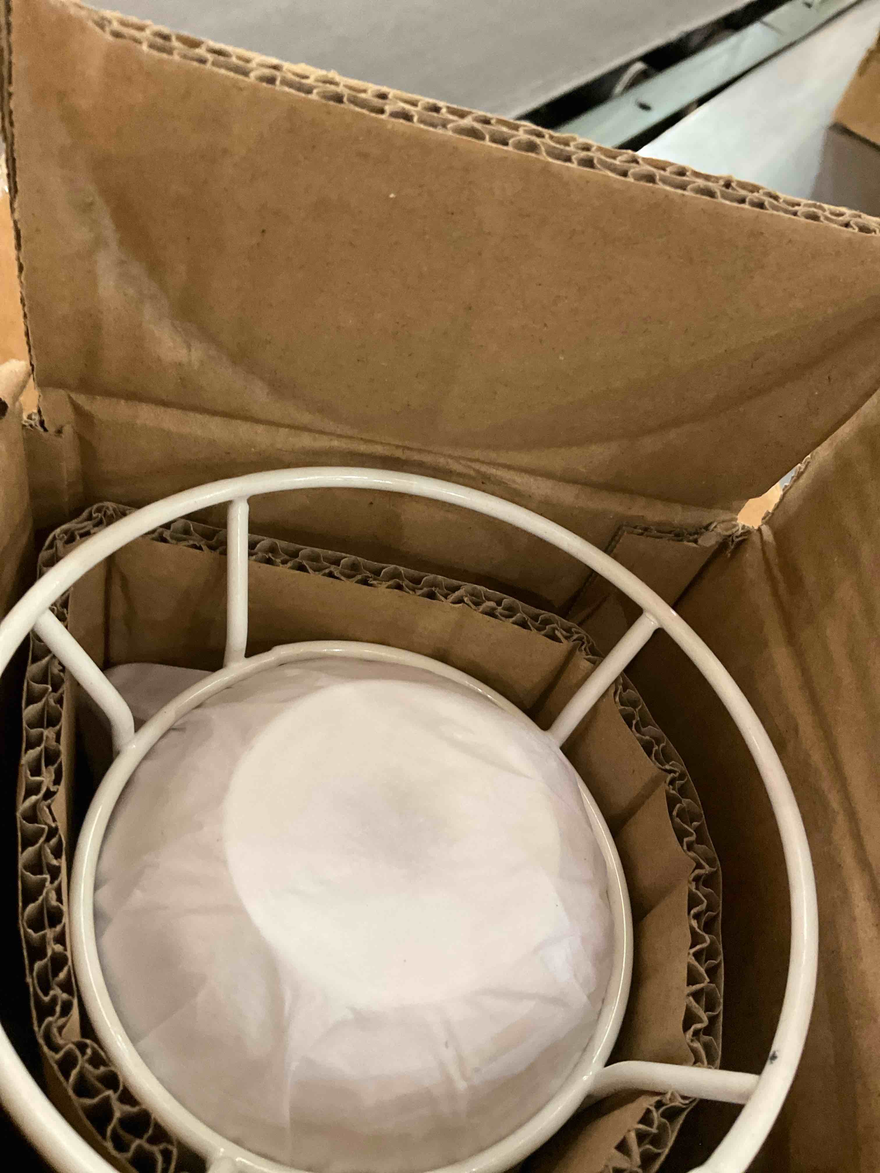 https://s3.amazonaws.com/lotting-images-prod/BargainHunt/EXS01679607_1713811258352.jpeg
