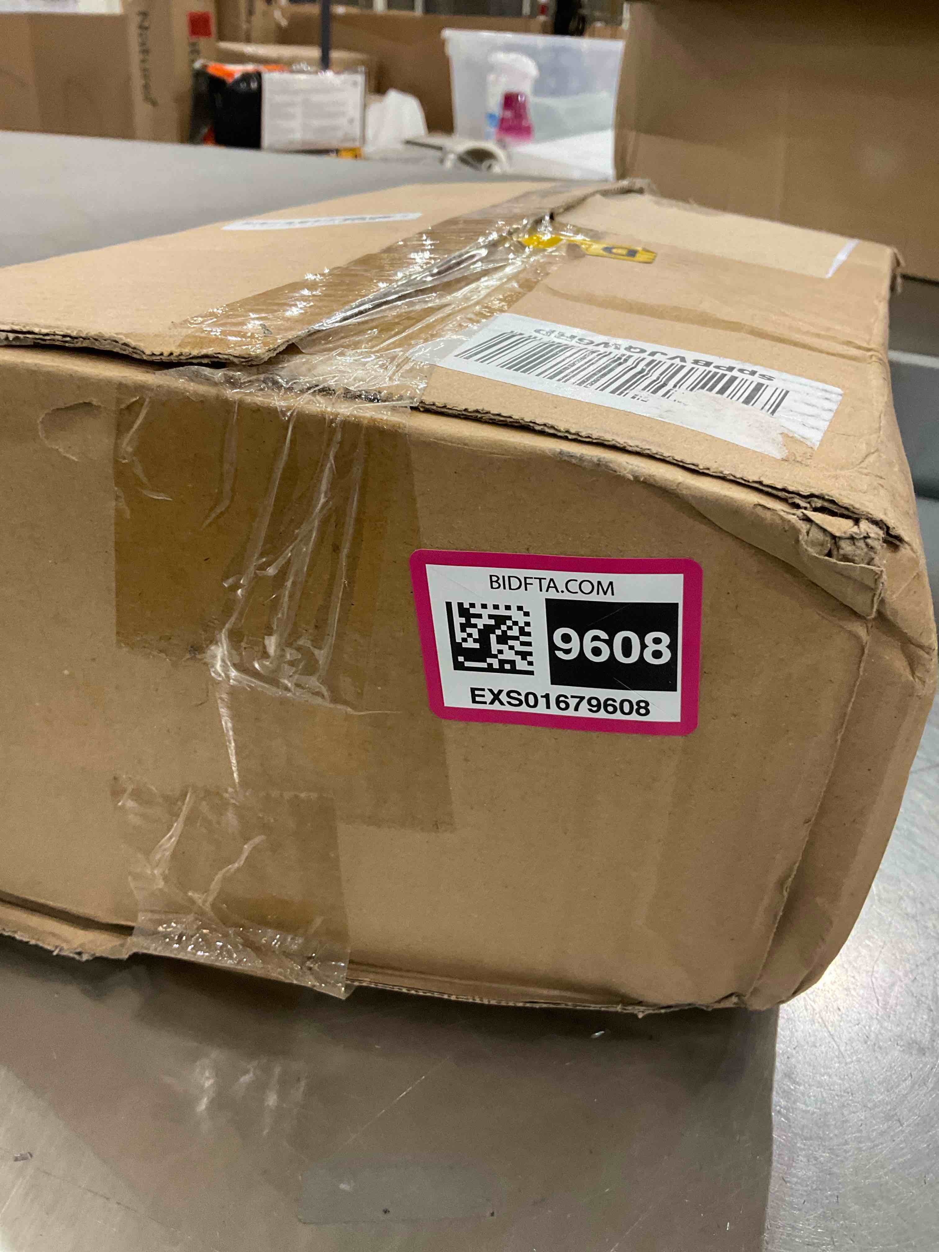 https://s3.amazonaws.com/lotting-images-prod/BargainHunt/EXS01679608_1713811351221.jpeg