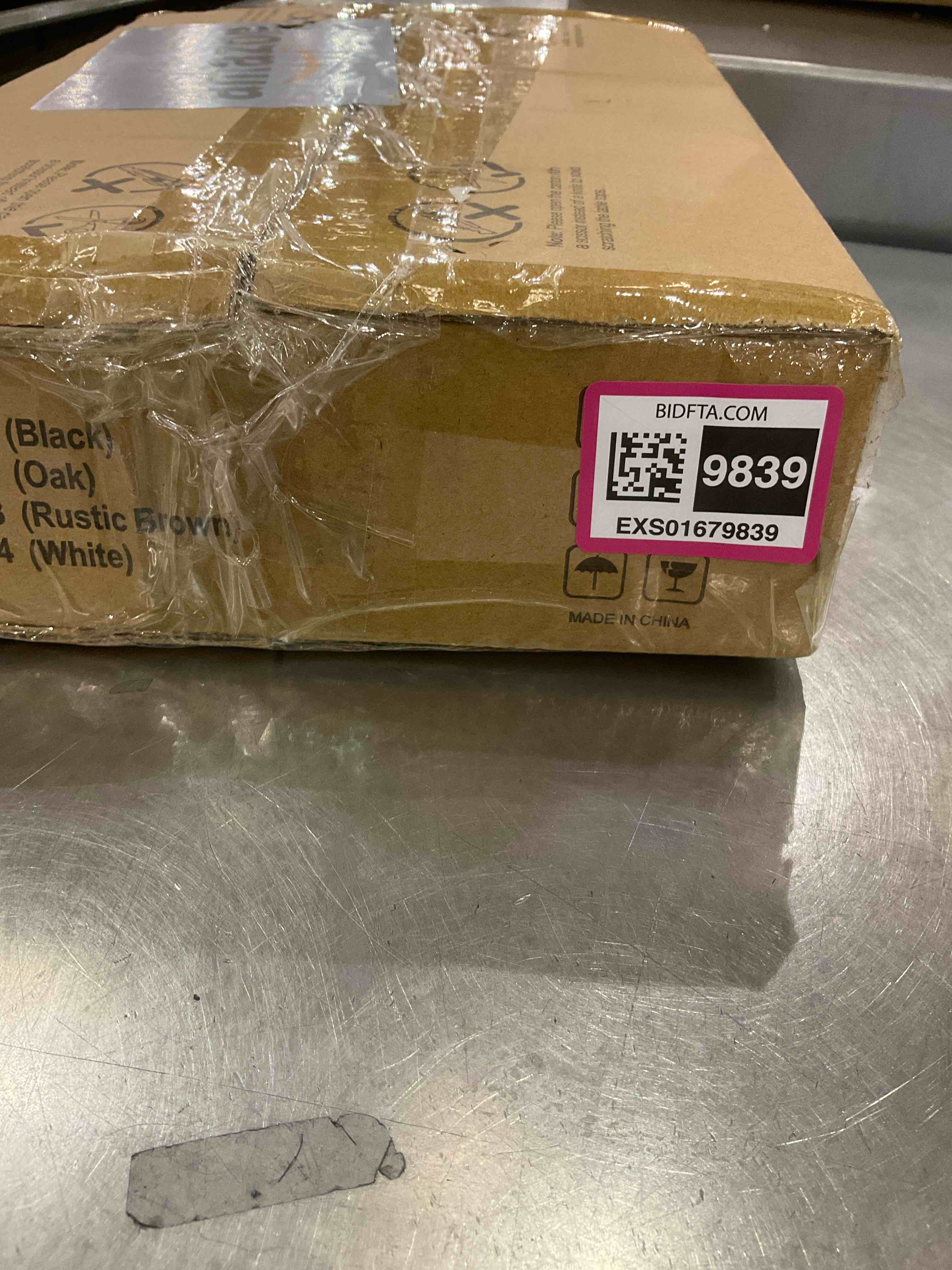 https://s3.amazonaws.com/lotting-images-prod/BargainHunt/EXS01679839_1713963268459.jpeg