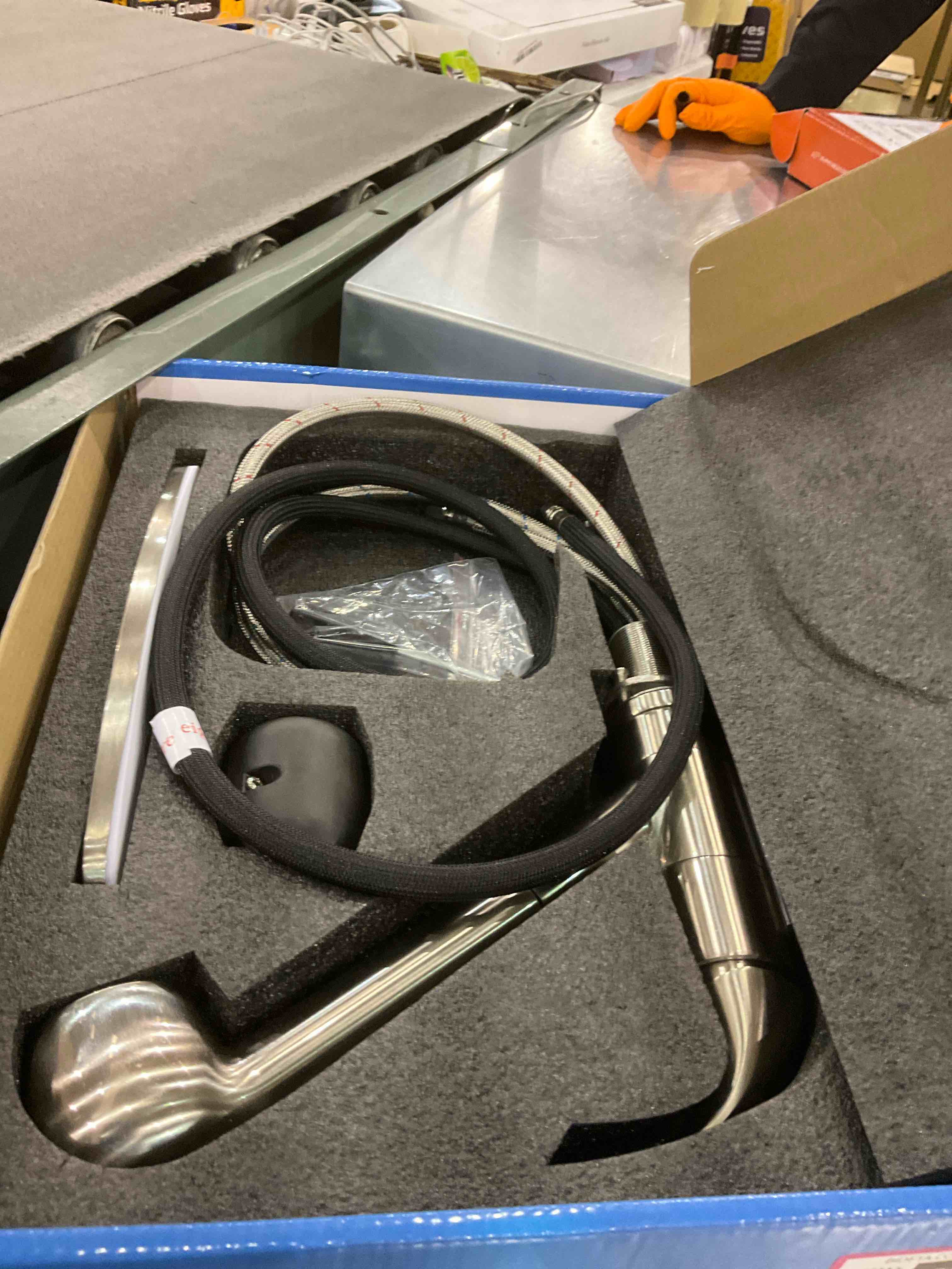https://s3.amazonaws.com/lotting-images-prod/BargainHunt/EXS01679993_1714045105754.jpeg