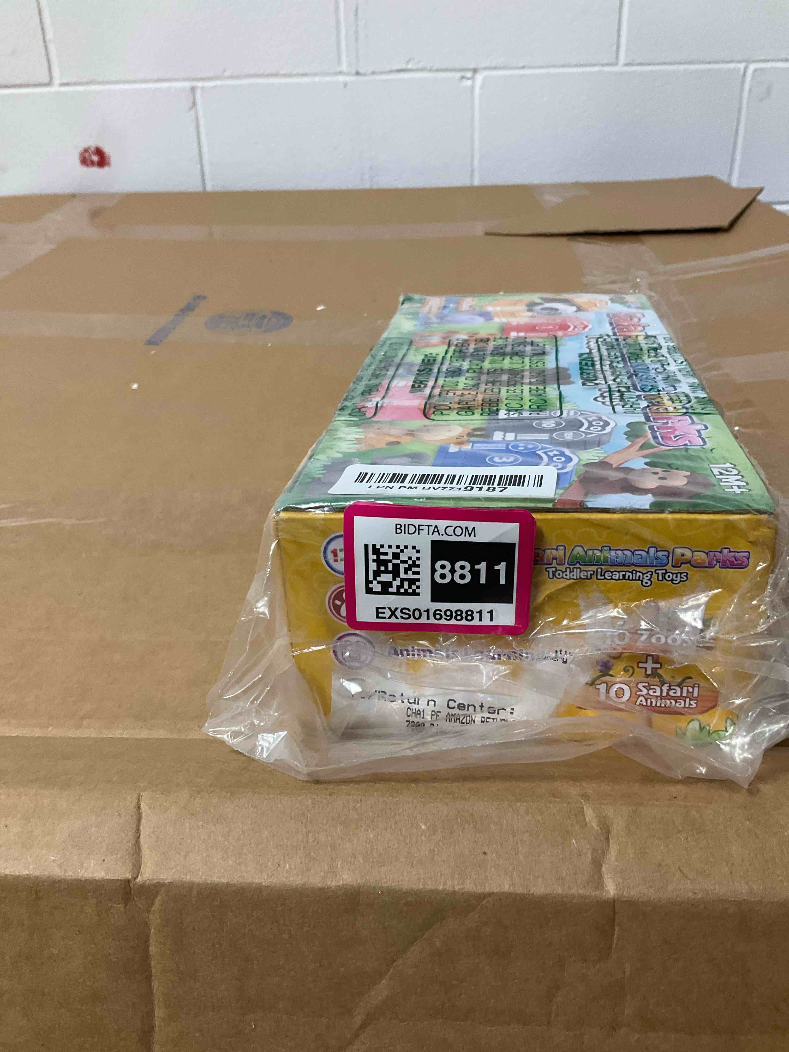 https://s3.amazonaws.com/lotting-images-prod/BargainHunt/EXS01698812_1715205382907.jpeg