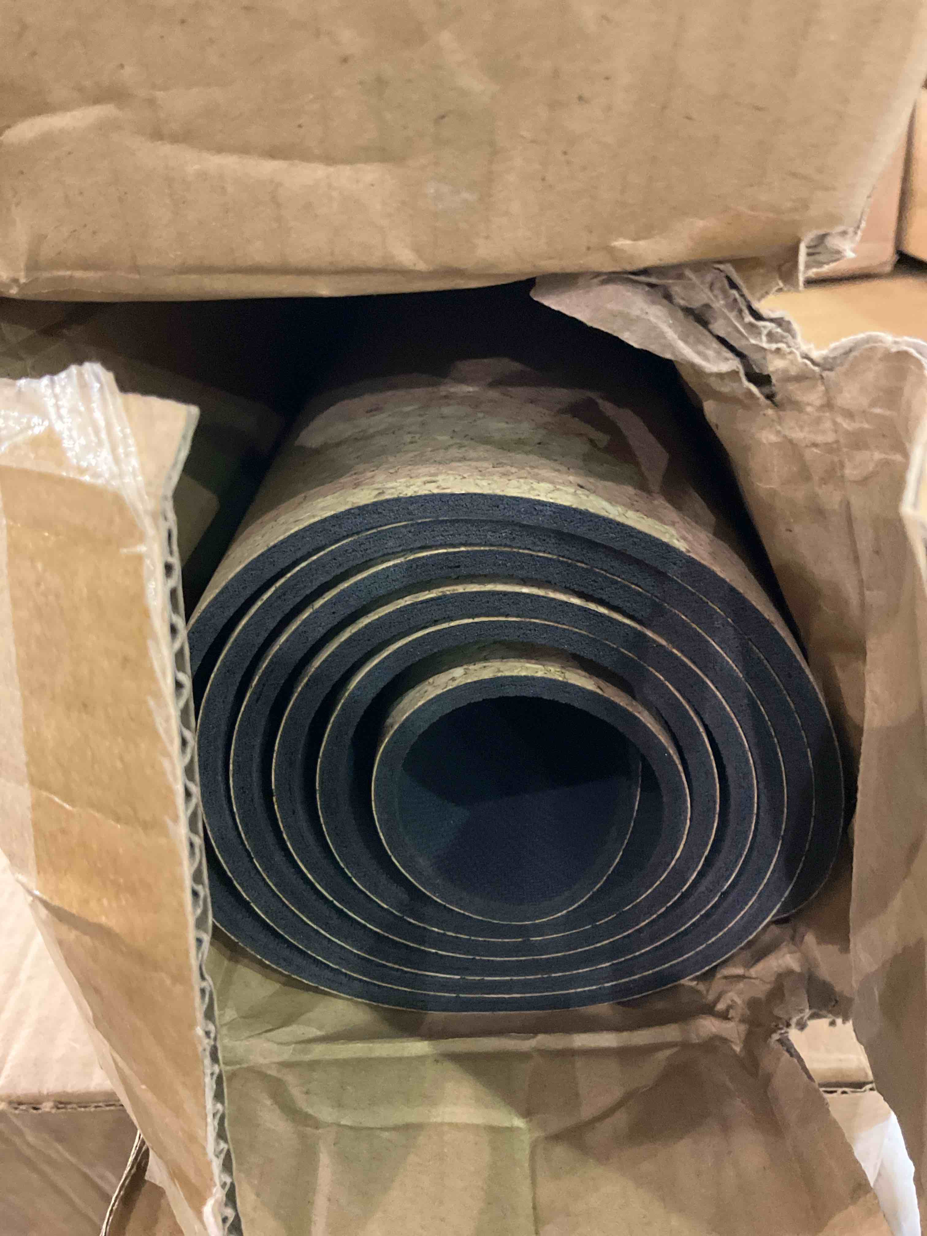 https://s3.amazonaws.com/lotting-images-prod/BargainHunt/EXS01700624_1713182537032.jpeg