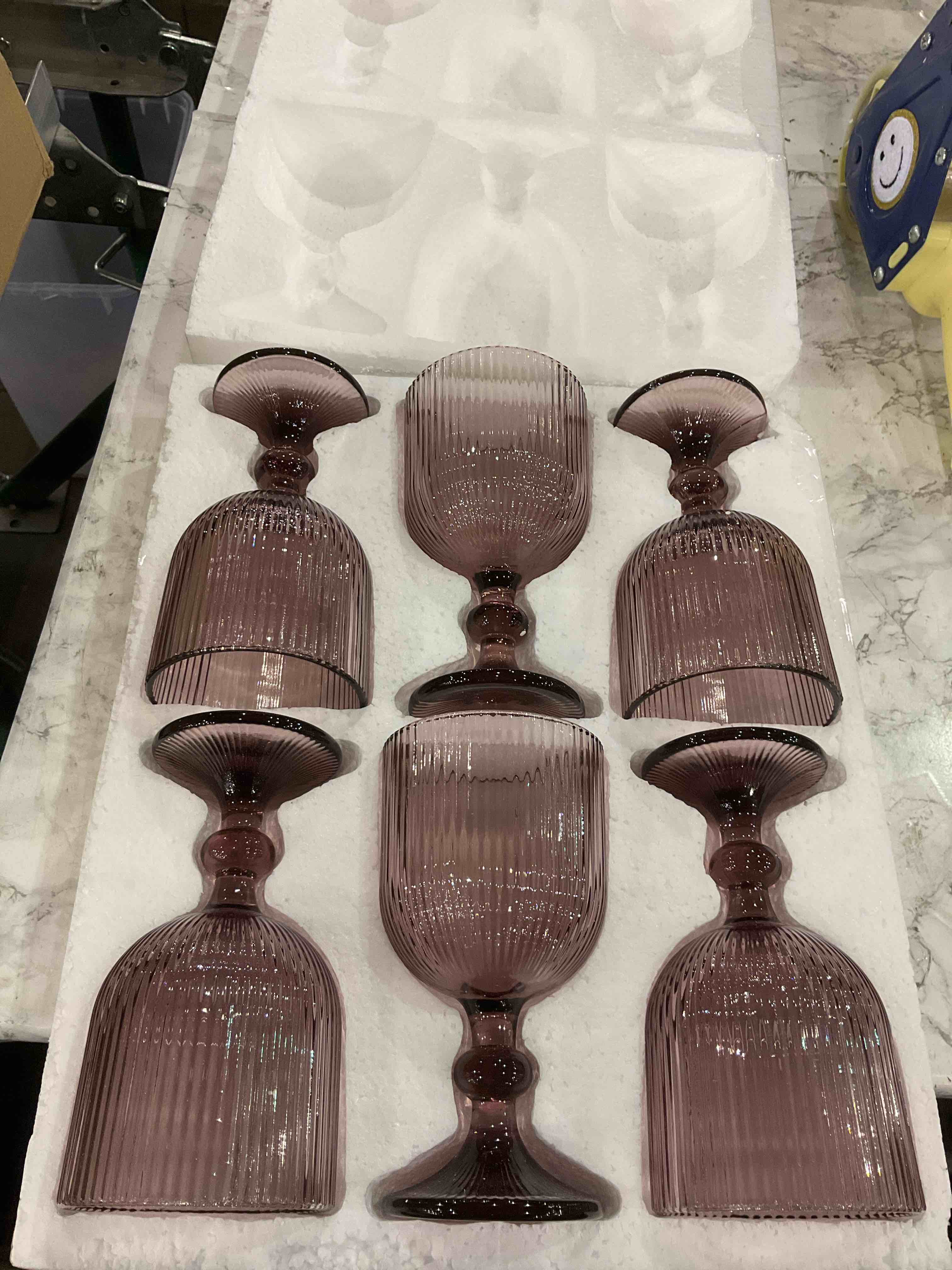 https://s3.amazonaws.com/lotting-images-prod/BargainHunt/EXS01700810_1713352768084.jpeg