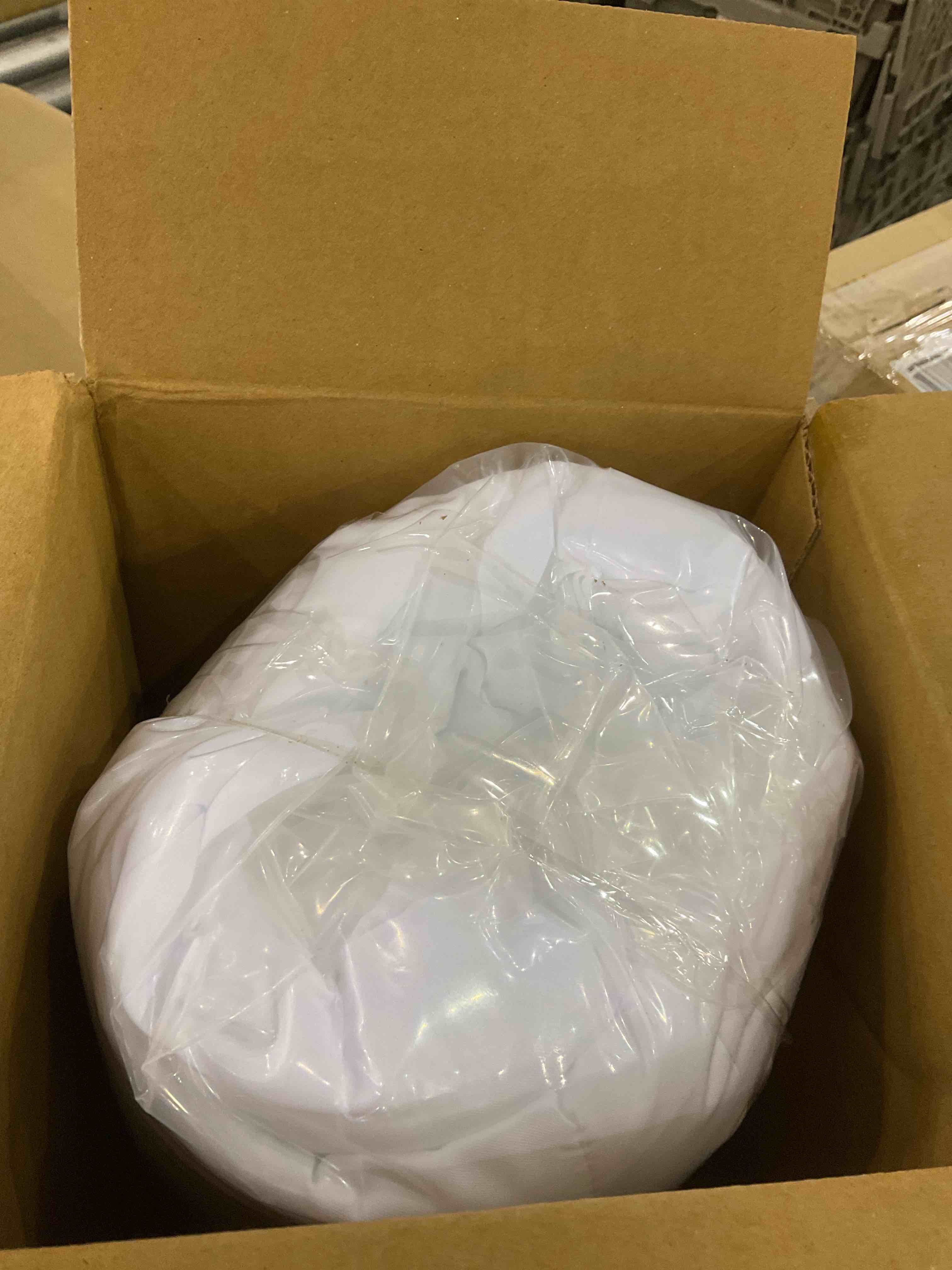 https://s3.amazonaws.com/lotting-images-prod/BargainHunt/EXS01700811_1713352867603.jpeg