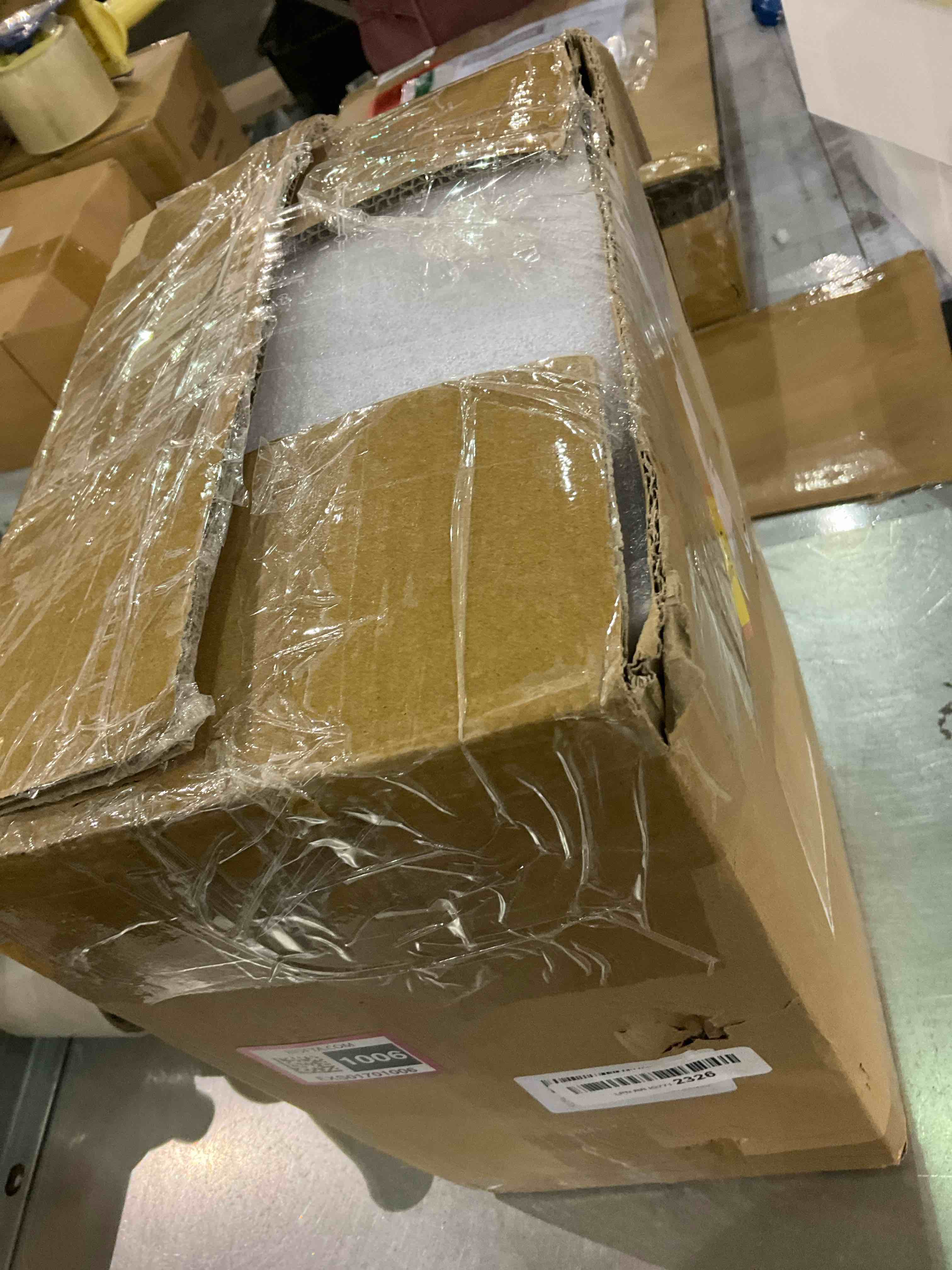 https://s3.amazonaws.com/lotting-images-prod/BargainHunt/EXS01701006_1712835772039.jpeg