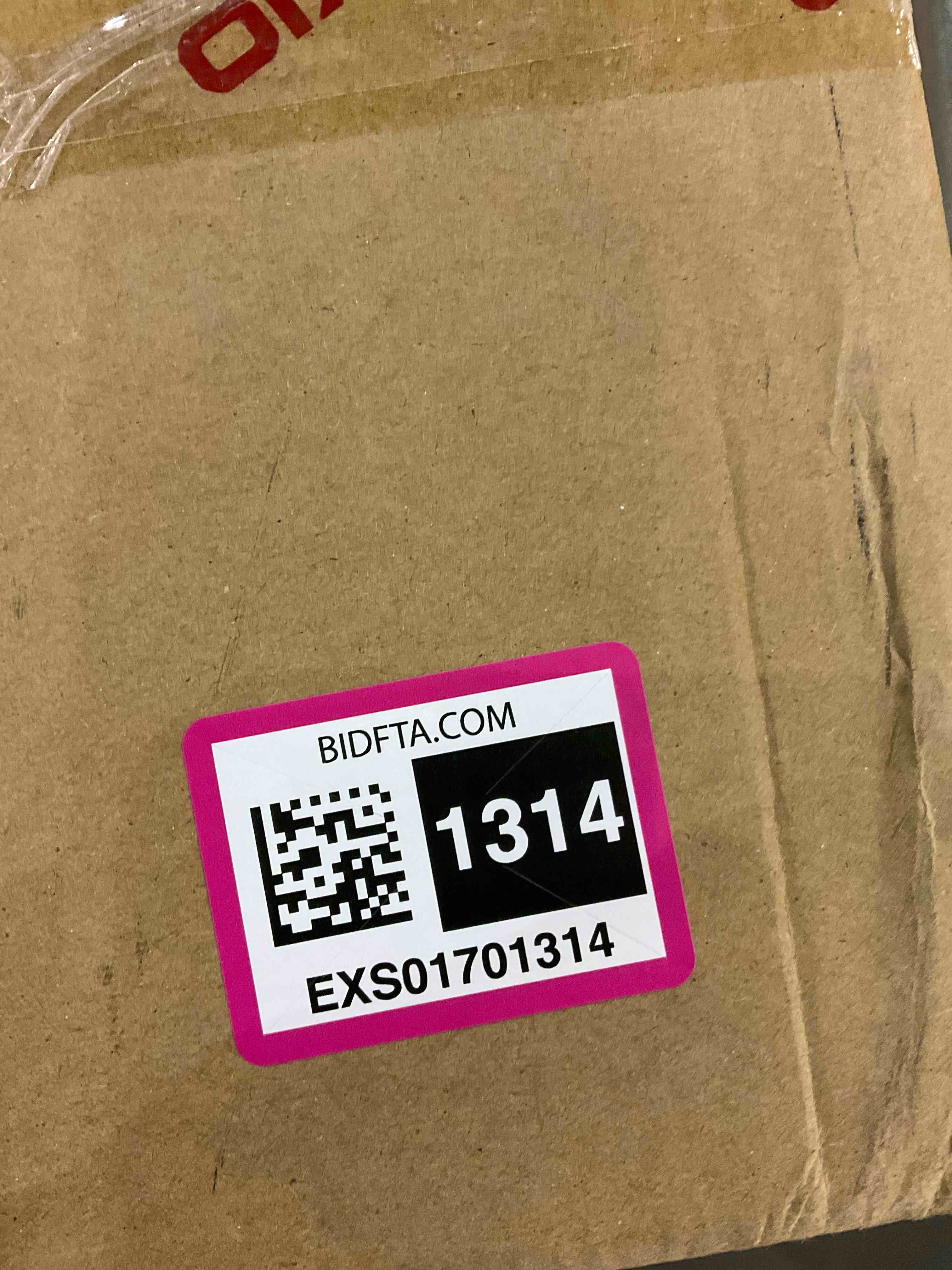 https://s3.amazonaws.com/lotting-images-prod/BargainHunt/EXS01701314_1713181527211.jpeg