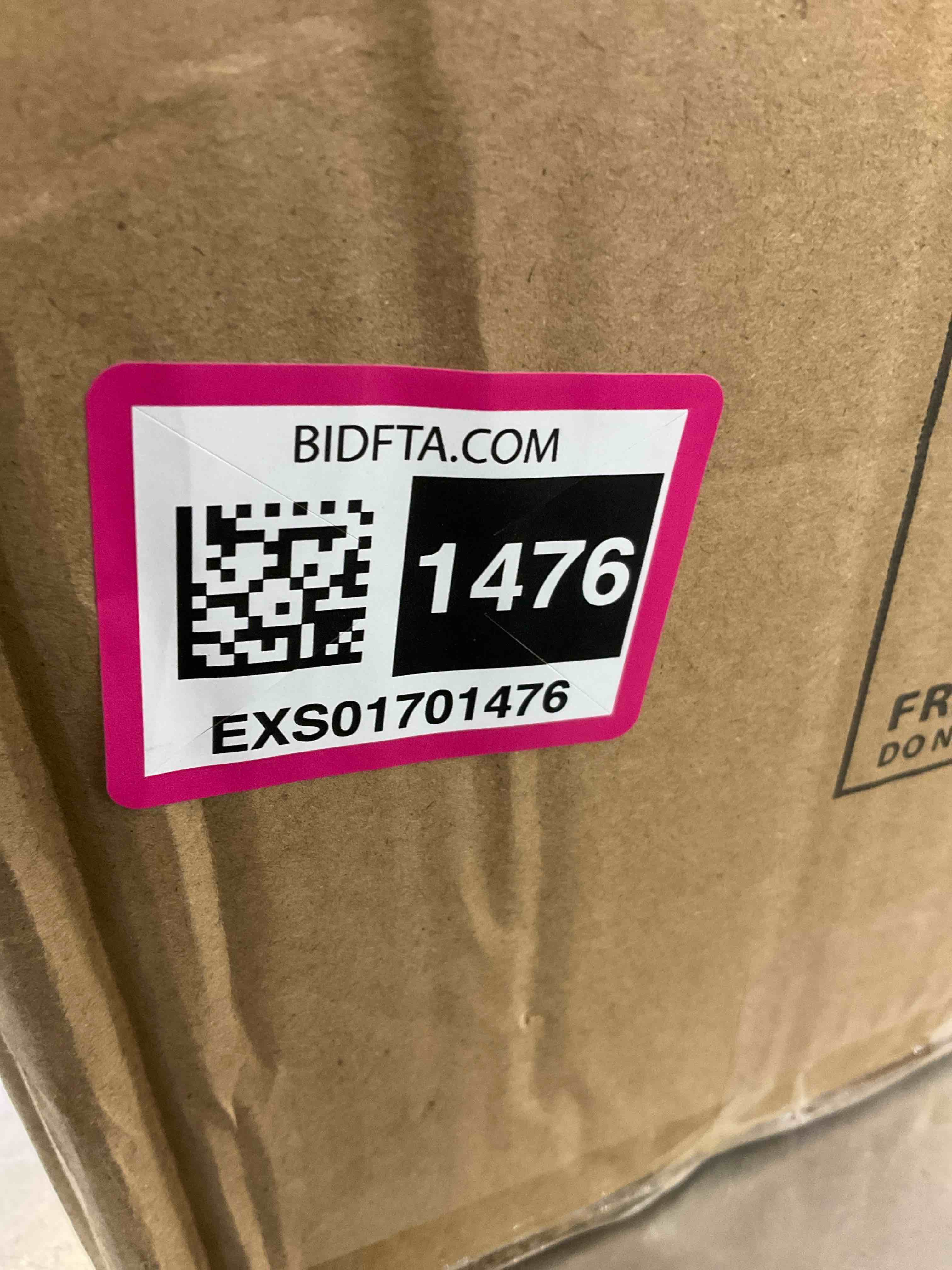 https://s3.amazonaws.com/lotting-images-prod/BargainHunt/EXS01701476_1713288584893.jpeg