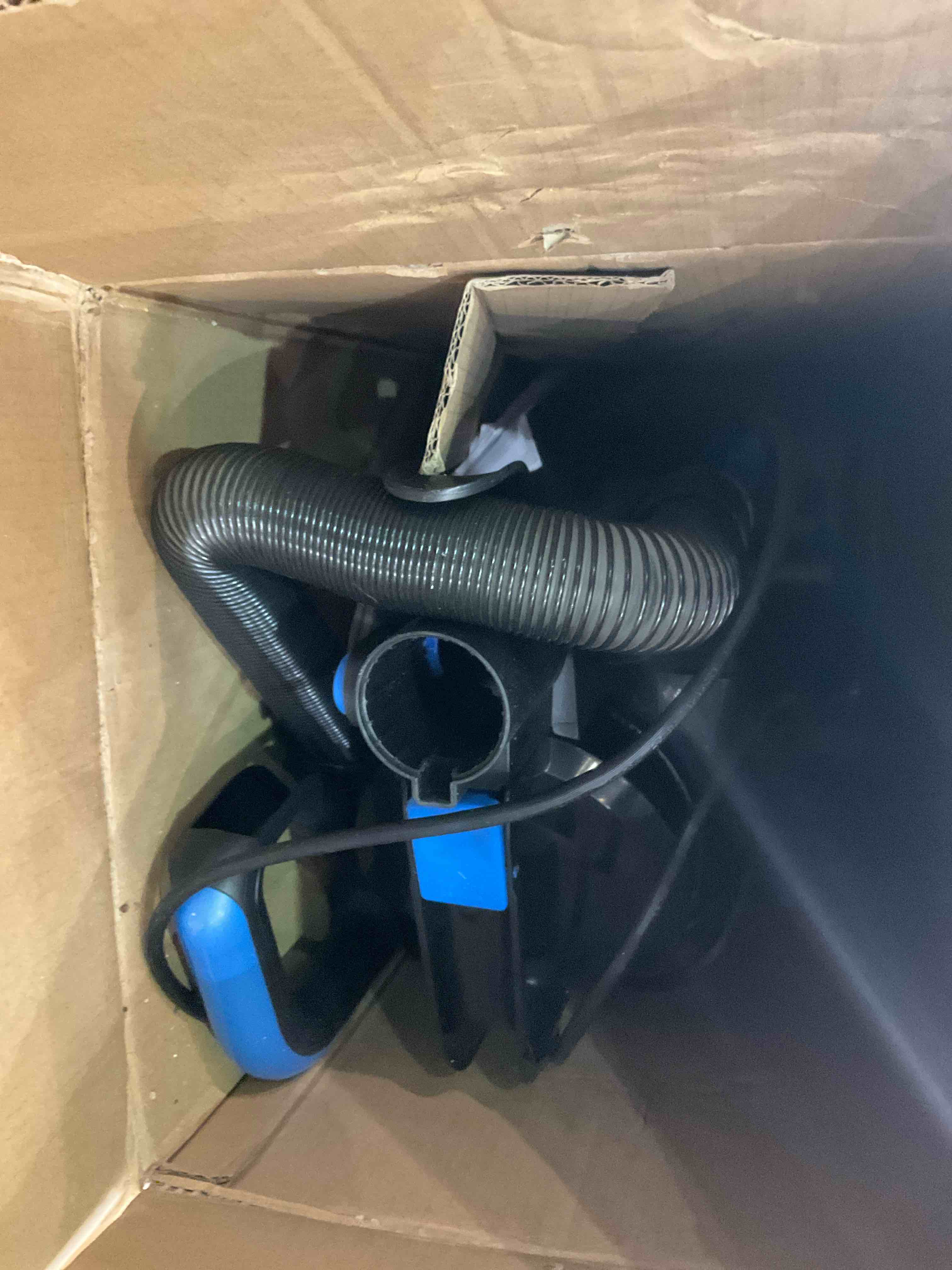 https://s3.amazonaws.com/lotting-images-prod/BargainHunt/EXS01702141_1713891419916.jpeg