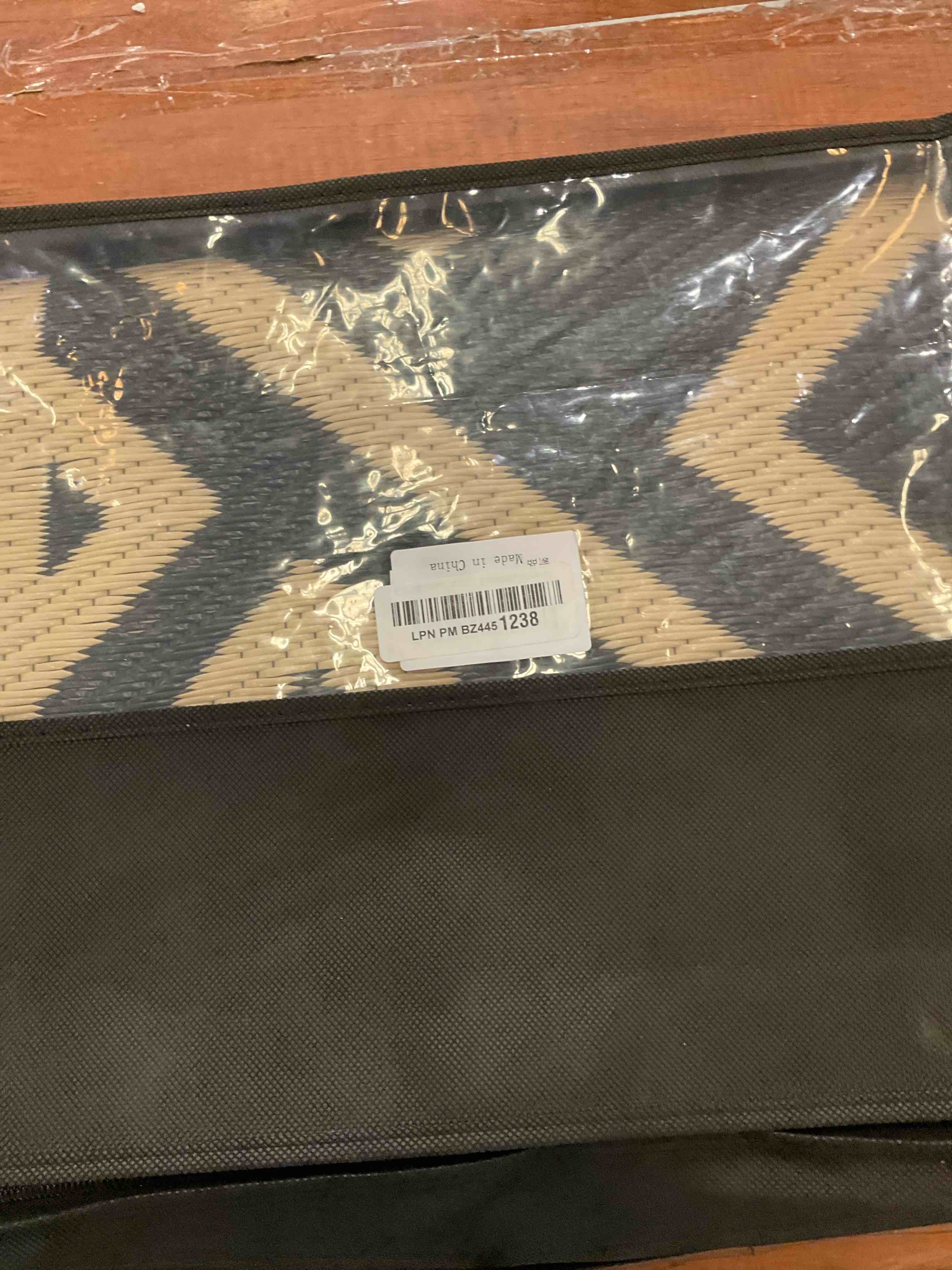 https://s3.amazonaws.com/lotting-images-prod/BargainHunt/EXS01702230_1716303296335.jpeg