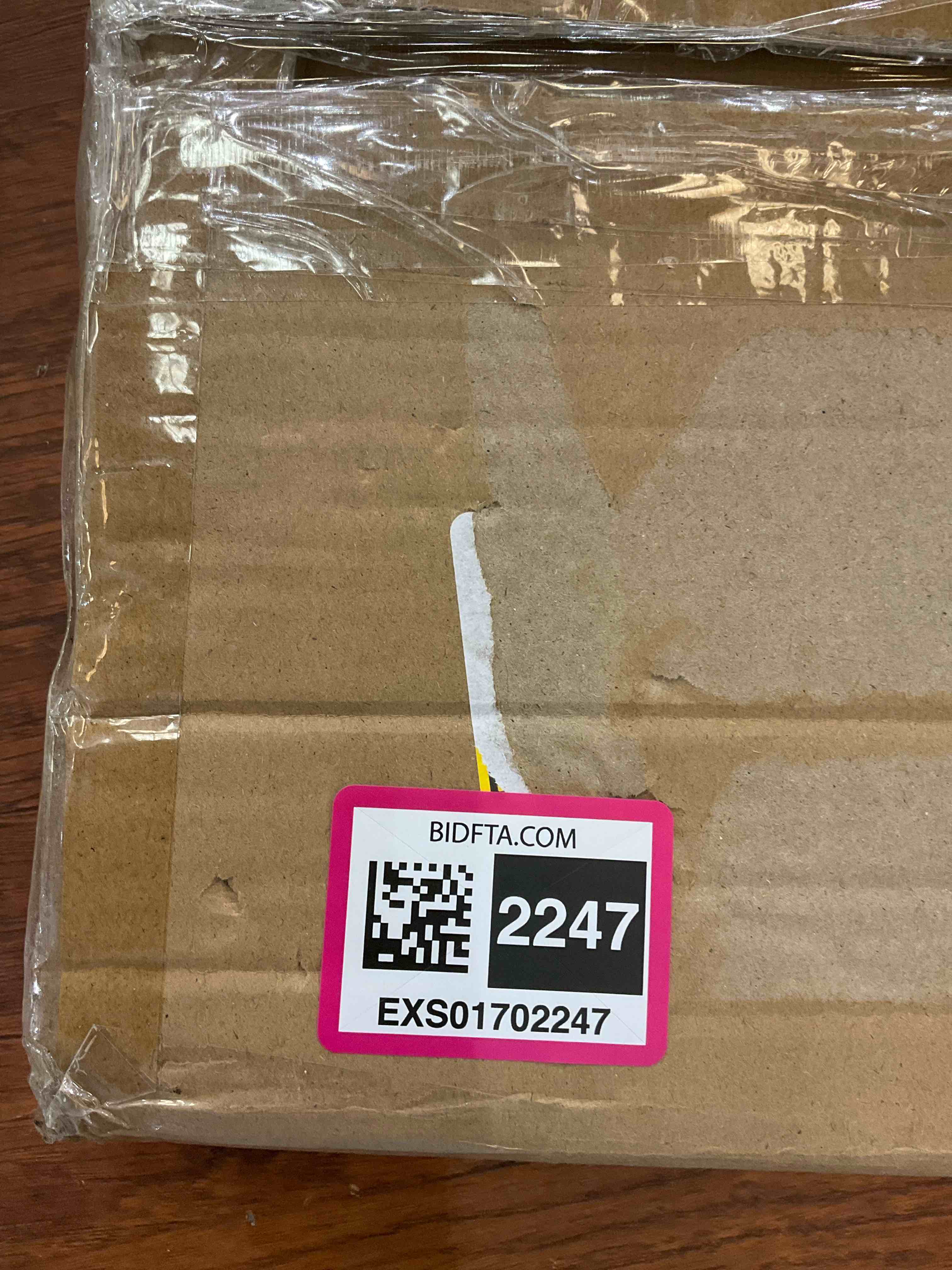 https://s3.amazonaws.com/lotting-images-prod/BargainHunt/EXS01702247_1716305236583.jpeg