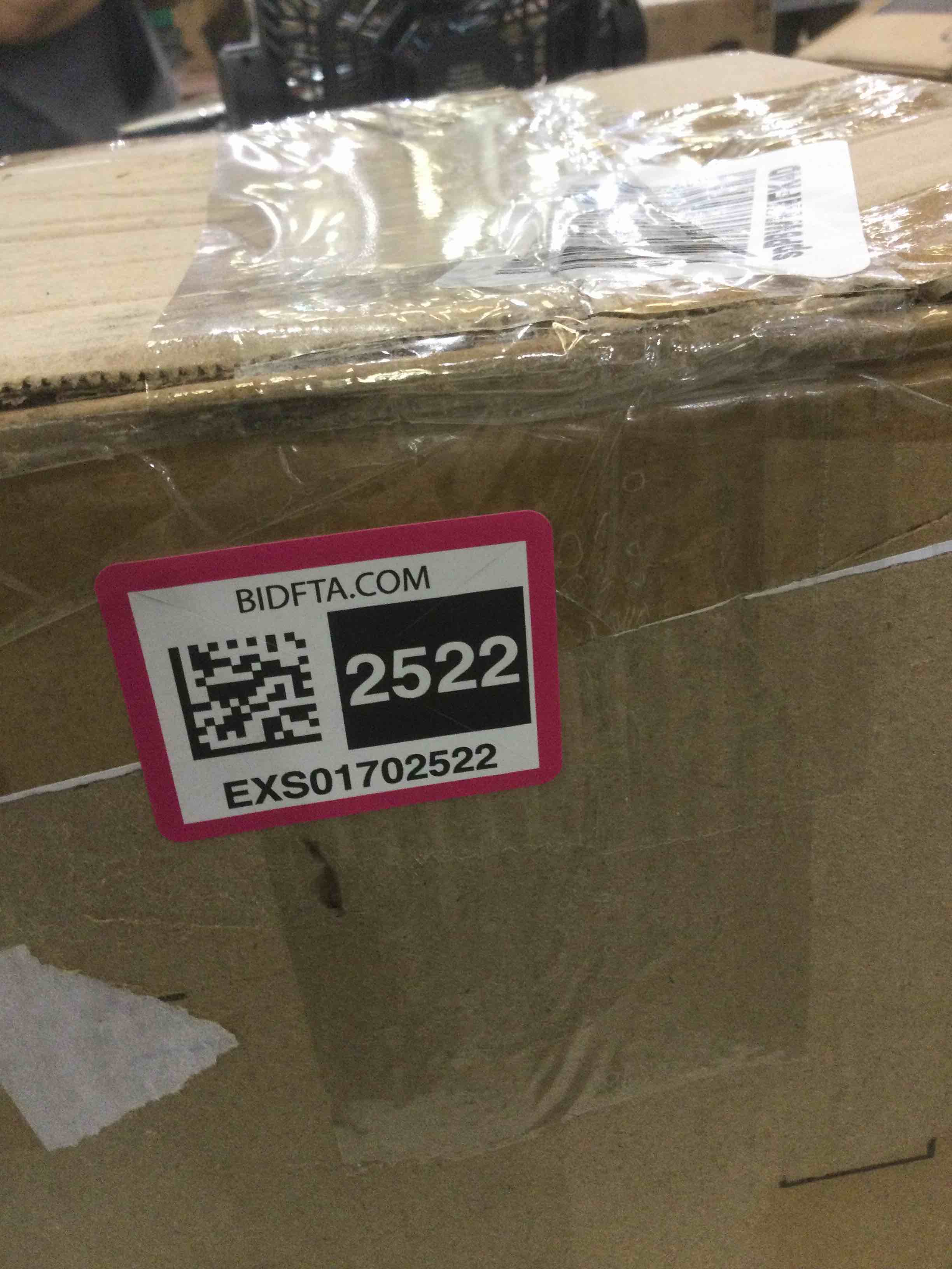 https://s3.amazonaws.com/lotting-images-prod/BargainHunt/EXS01702522_1713810179580.jpeg