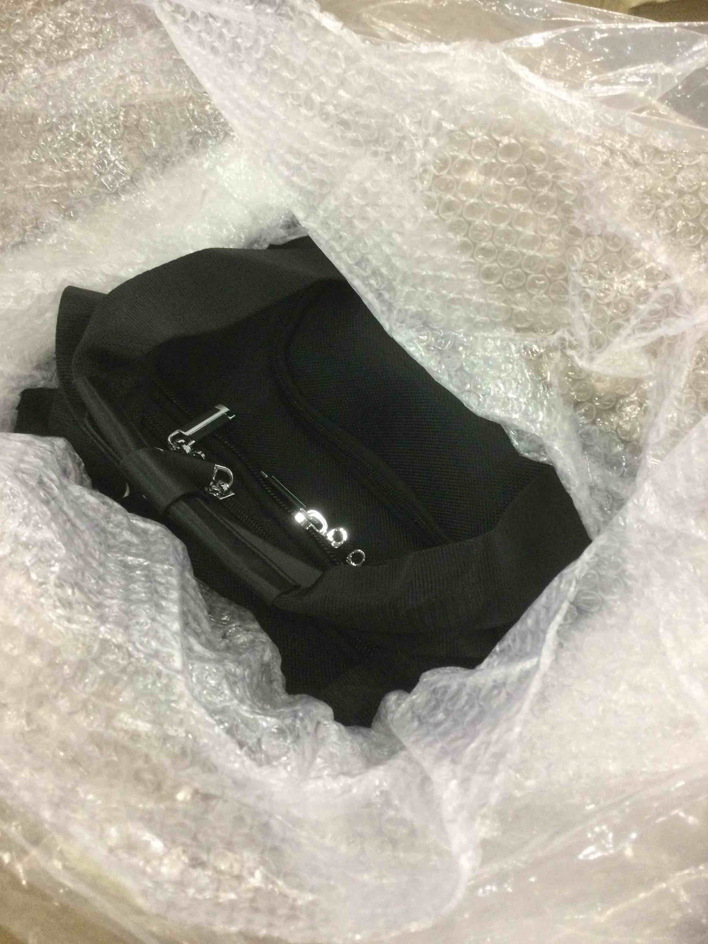 https://s3.amazonaws.com/lotting-images-prod/BargainHunt/EXS01702561_1713872260220.jpeg