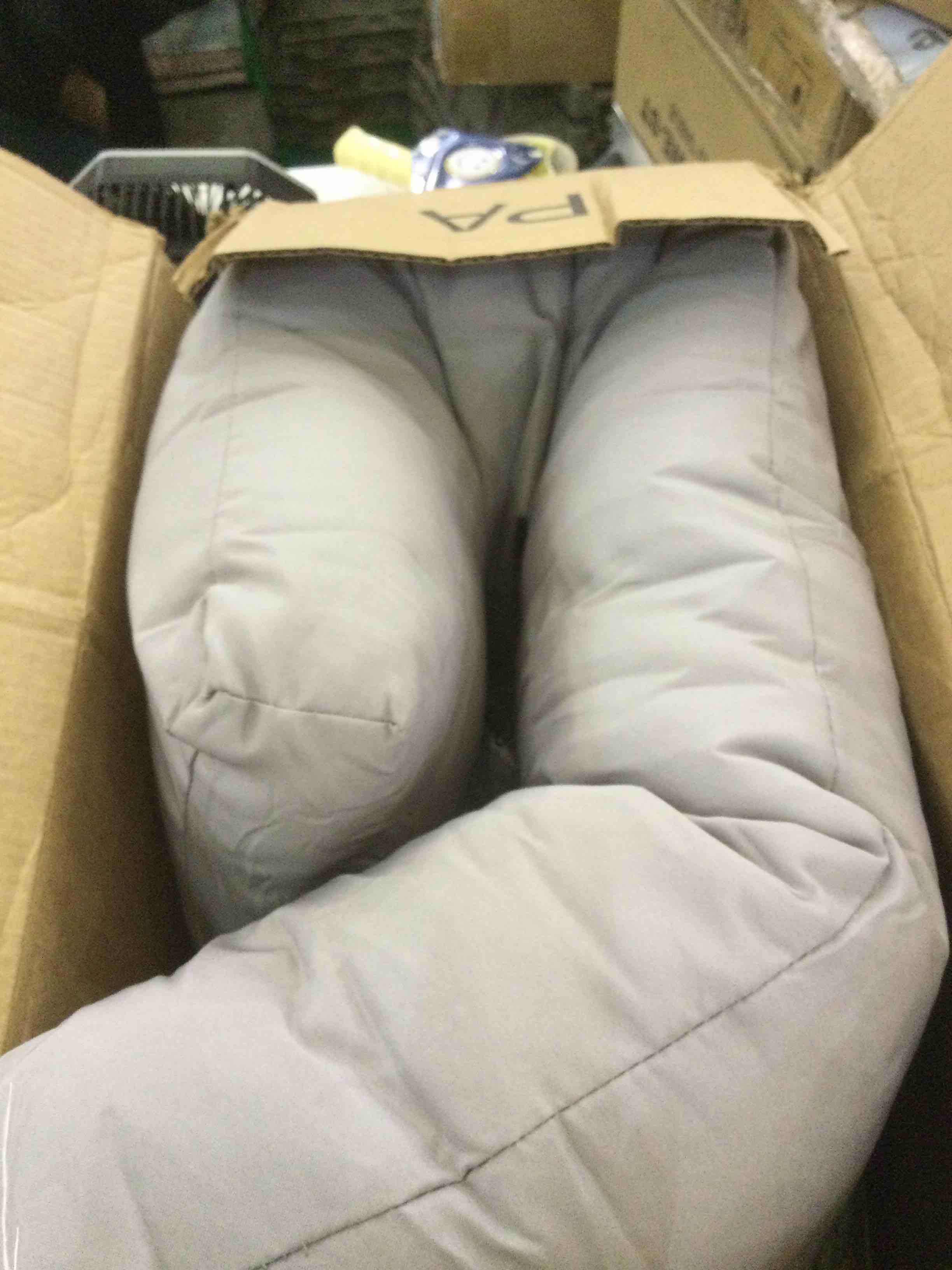 https://s3.amazonaws.com/lotting-images-prod/BargainHunt/EXS01702675_1713885507071.jpeg