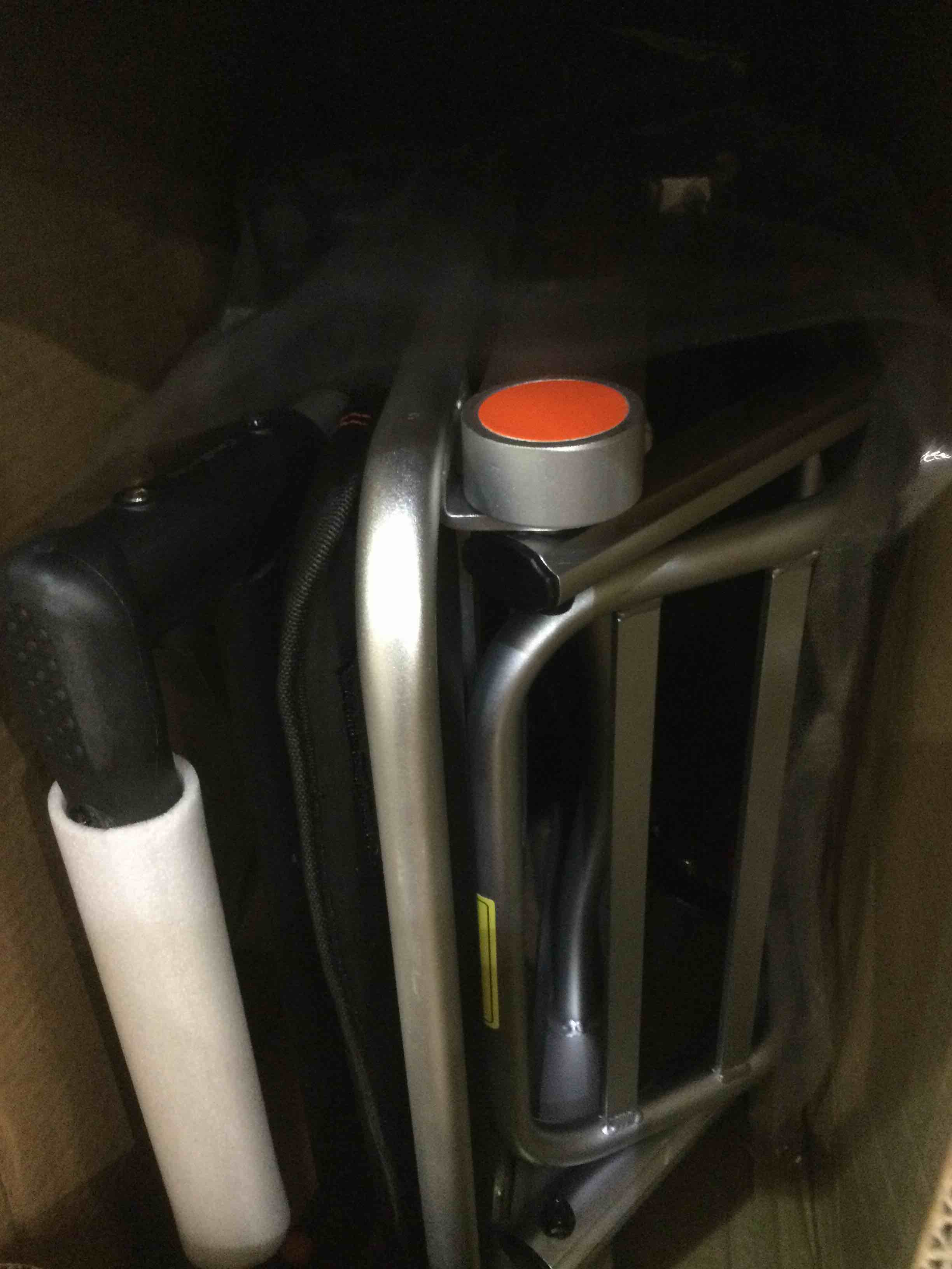 https://s3.amazonaws.com/lotting-images-prod/BargainHunt/EXS01702676_1713885627770.jpeg