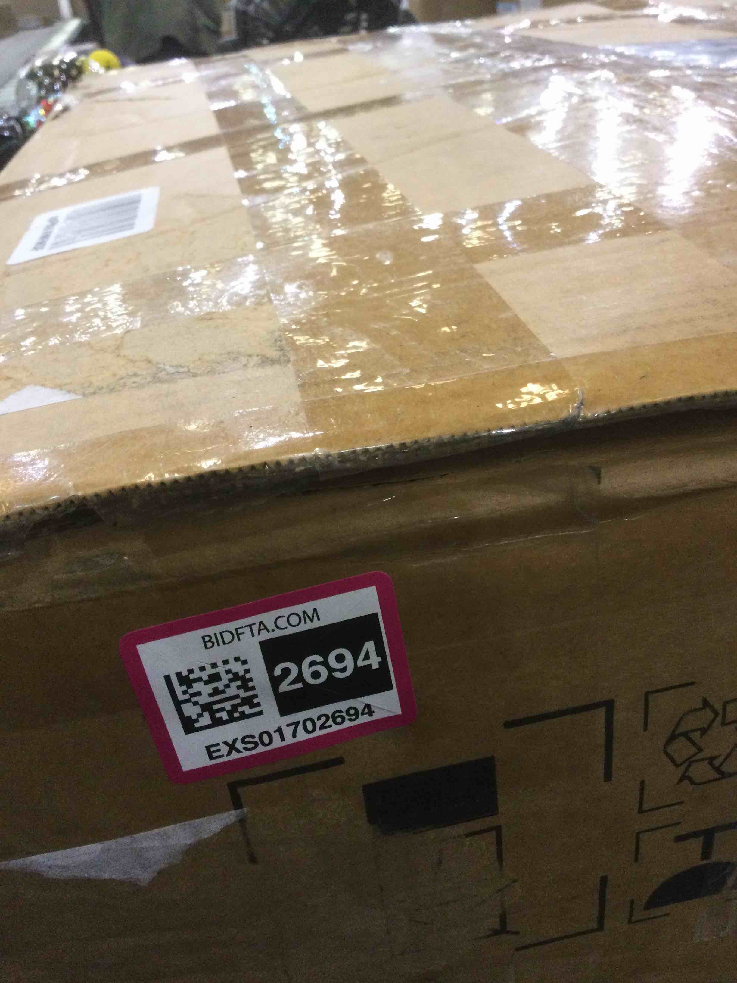 https://s3.amazonaws.com/lotting-images-prod/BargainHunt/EXS01702694_1713890690476.jpeg