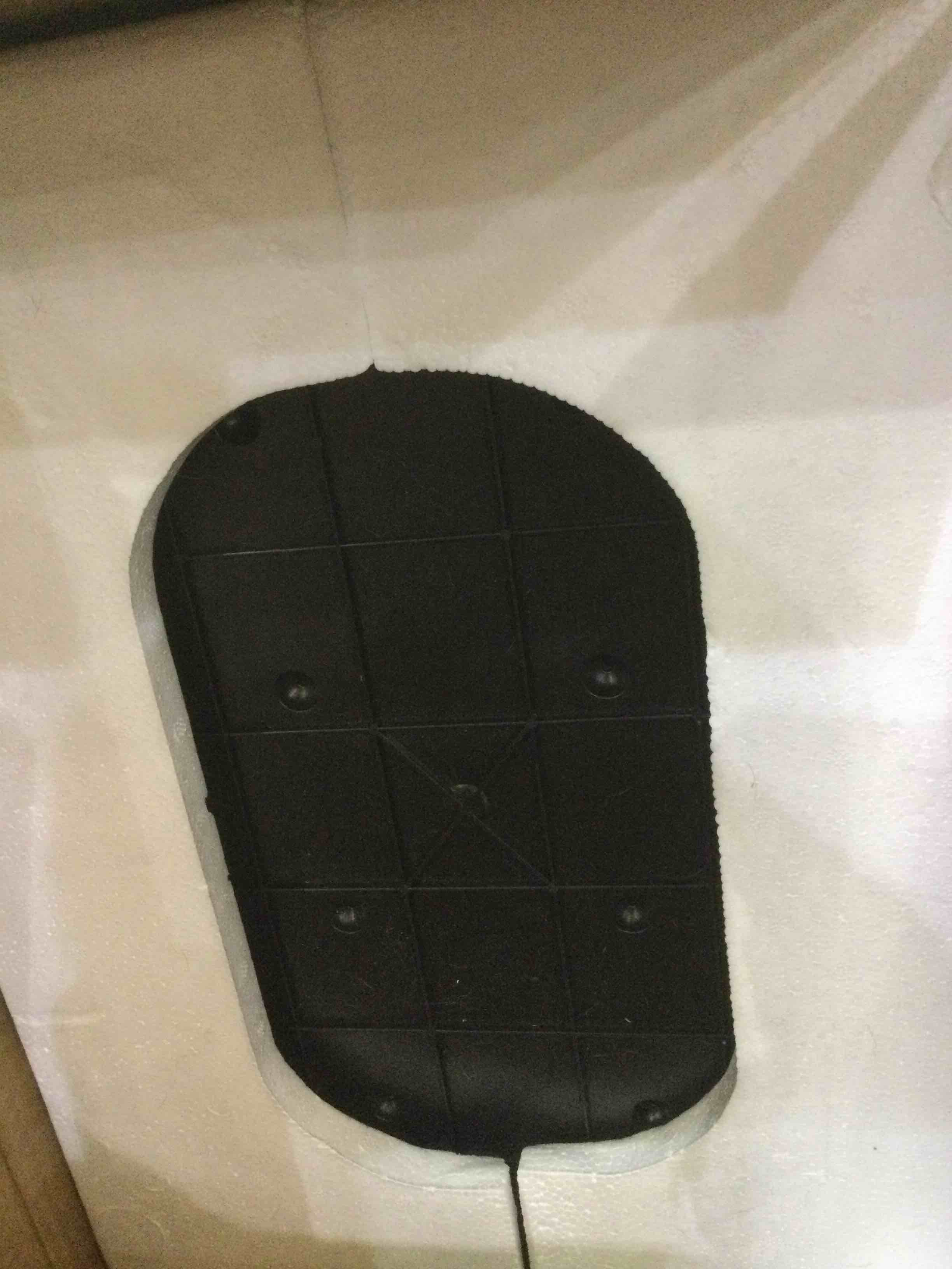 https://s3.amazonaws.com/lotting-images-prod/BargainHunt/EXS01702705_1713892477785.jpeg