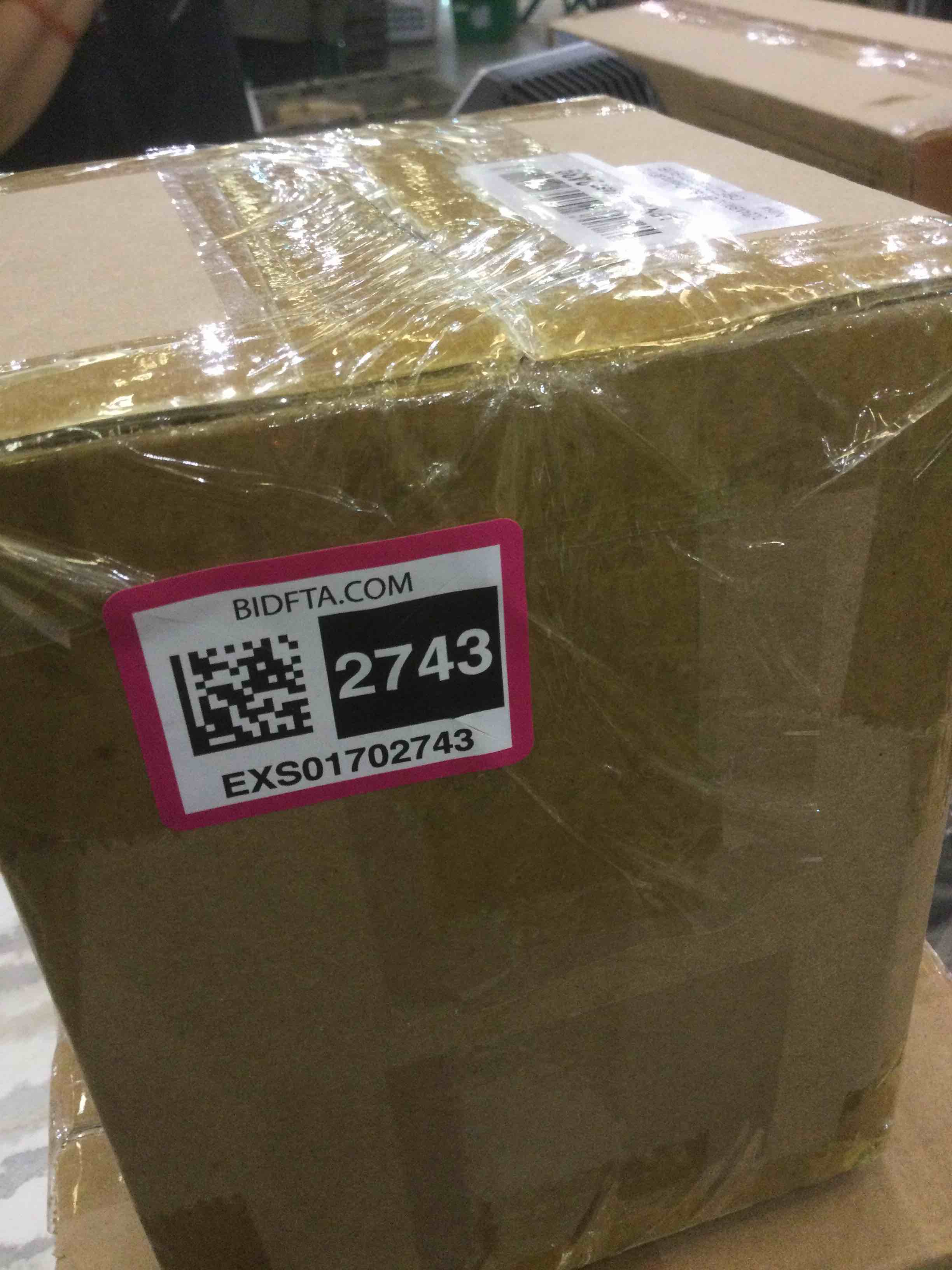 https://s3.amazonaws.com/lotting-images-prod/BargainHunt/EXS01702743_1713898903886.jpeg