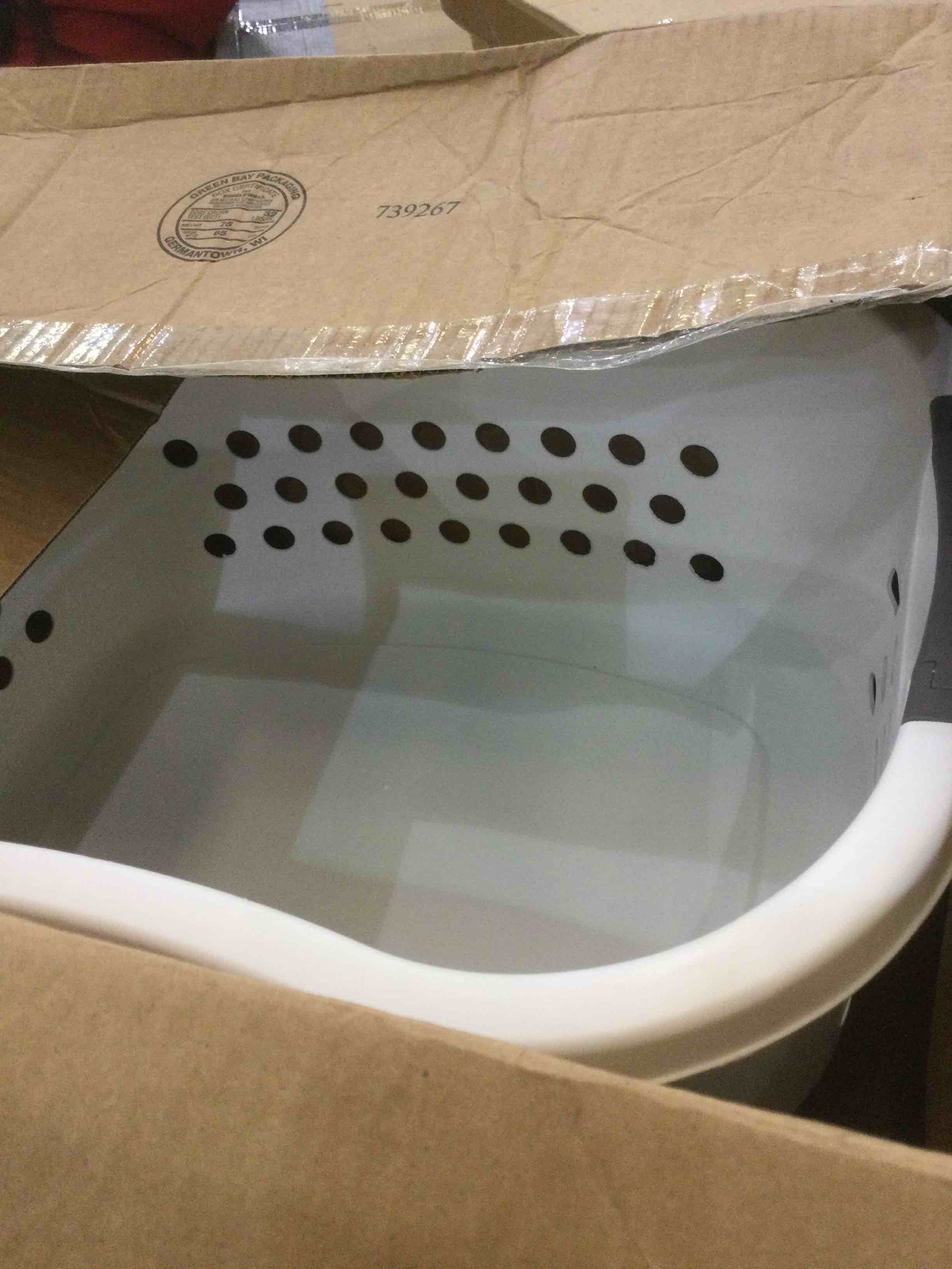https://s3.amazonaws.com/lotting-images-prod/BargainHunt/EXS01702846_1714058123853.jpeg