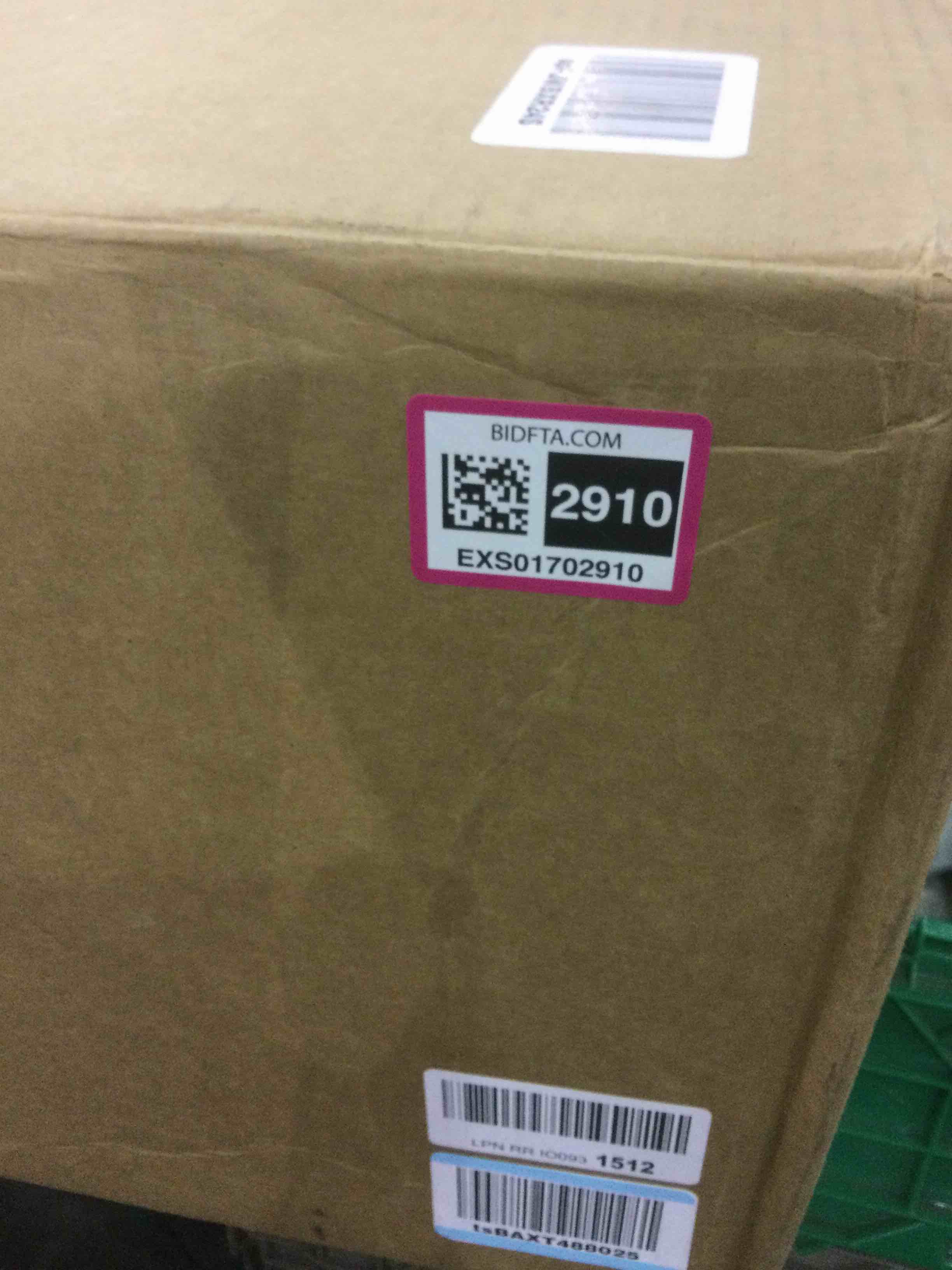 https://s3.amazonaws.com/lotting-images-prod/BargainHunt/EXS01702910_1714130207139.jpeg