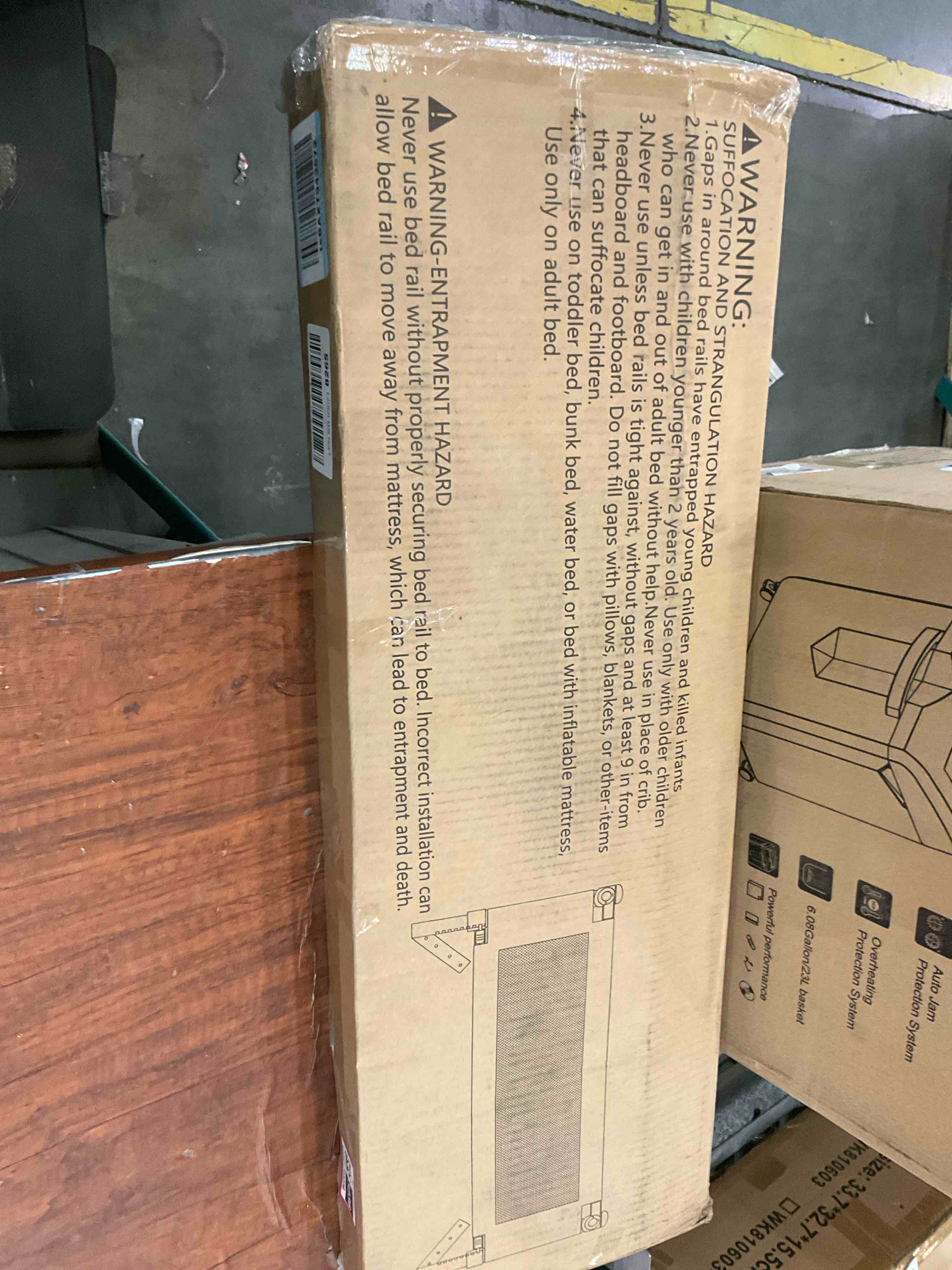 https://s3.amazonaws.com/lotting-images-prod/BargainHunt/EXS01703236_1713811107538.jpeg