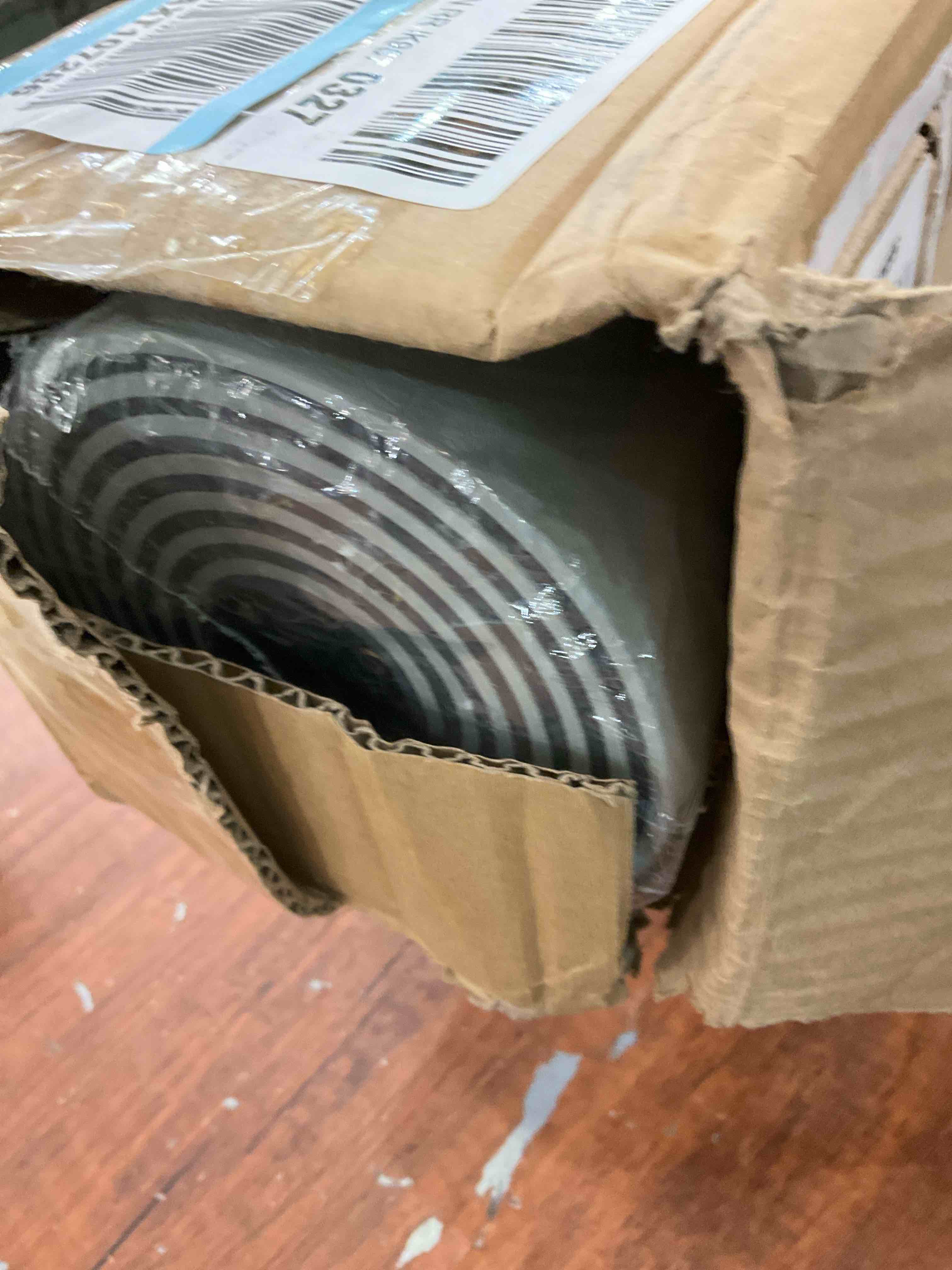 https://s3.amazonaws.com/lotting-images-prod/BargainHunt/EXS01703437_1718986467267.jpeg