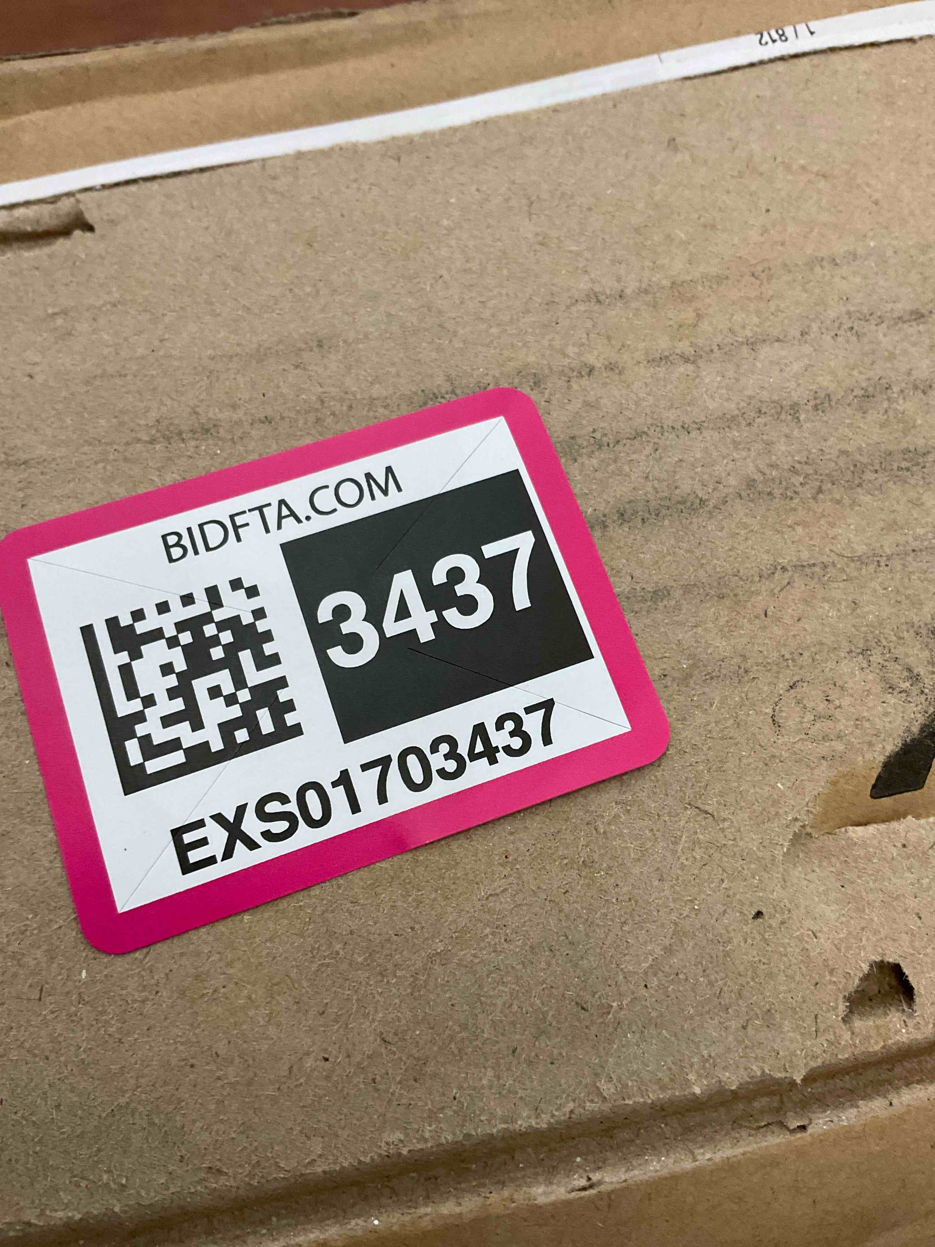 https://s3.amazonaws.com/lotting-images-prod/BargainHunt/EXS01703437_1718986503584.jpeg