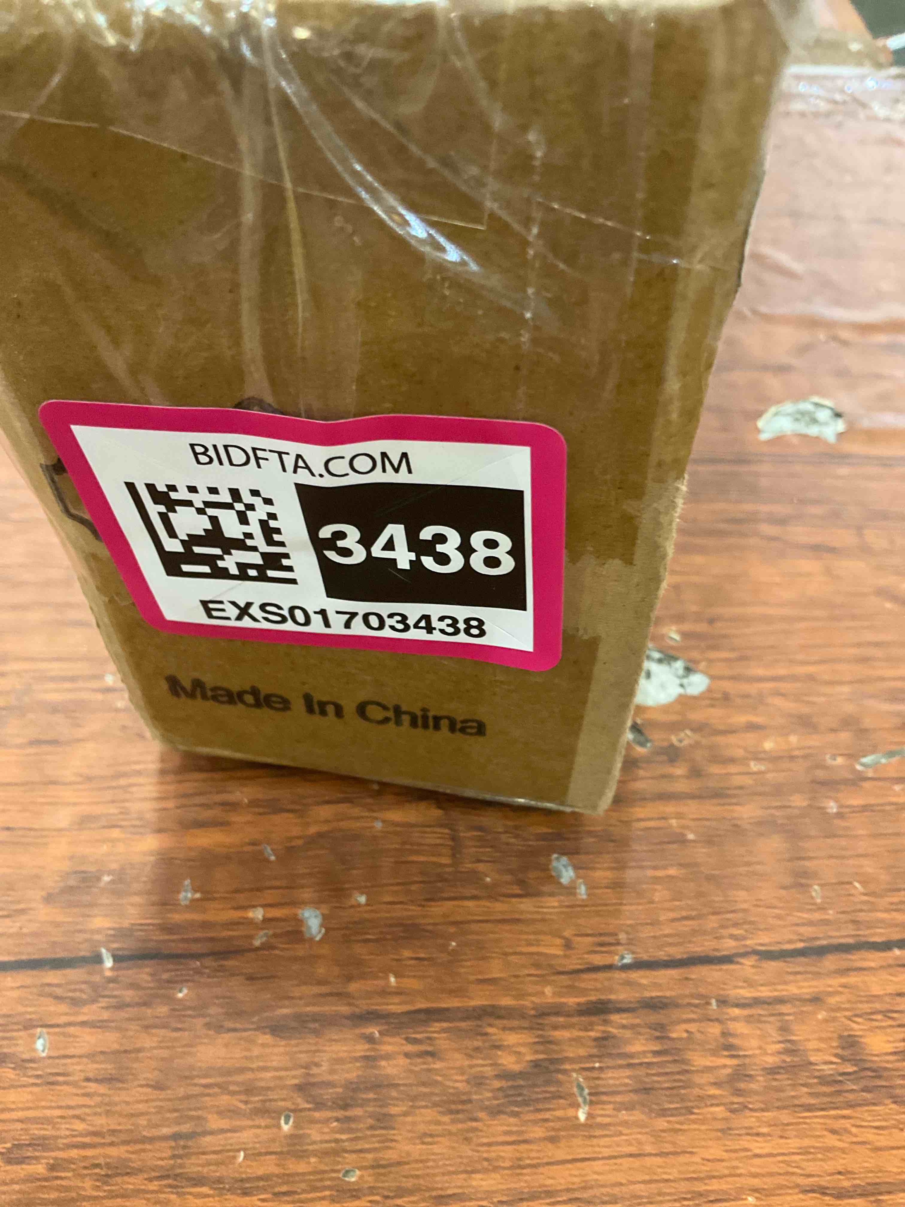 https://s3.amazonaws.com/lotting-images-prod/BargainHunt/EXS01703438_1718986569747.jpeg
