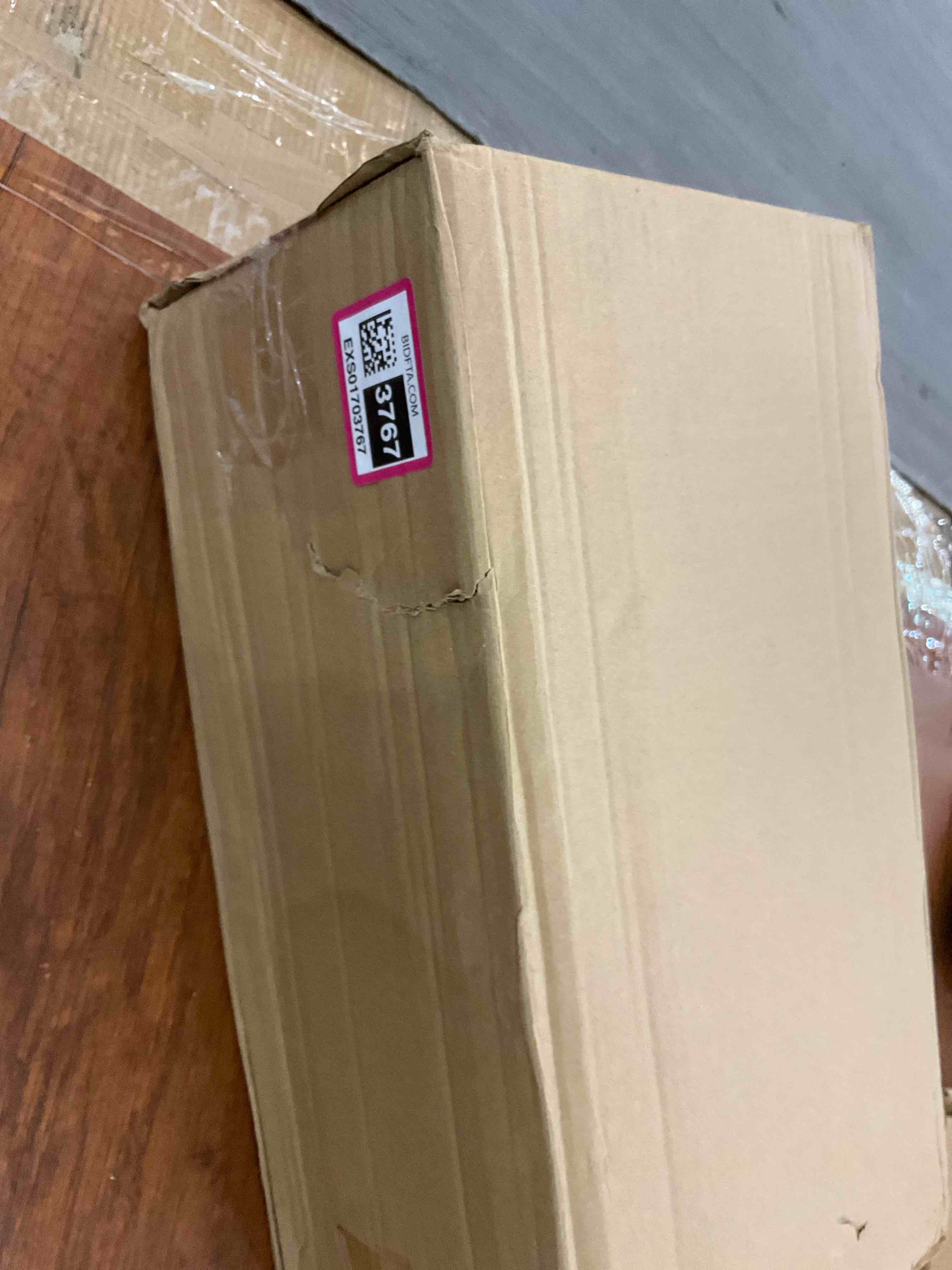 https://s3.amazonaws.com/lotting-images-prod/BargainHunt/EXS01703767_1713364425539.jpeg