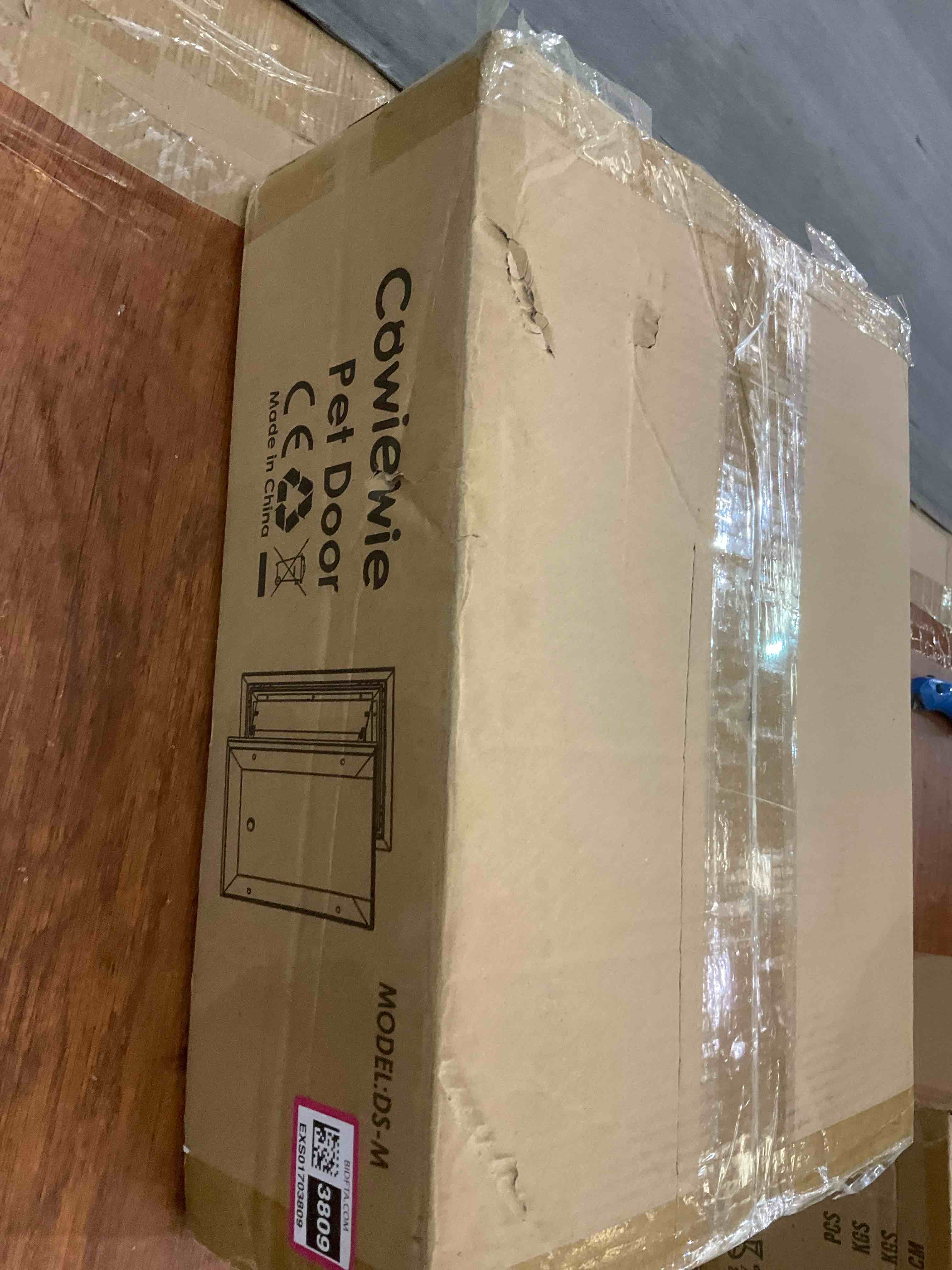 https://s3.amazonaws.com/lotting-images-prod/BargainHunt/EXS01703809_1713372748672.jpeg