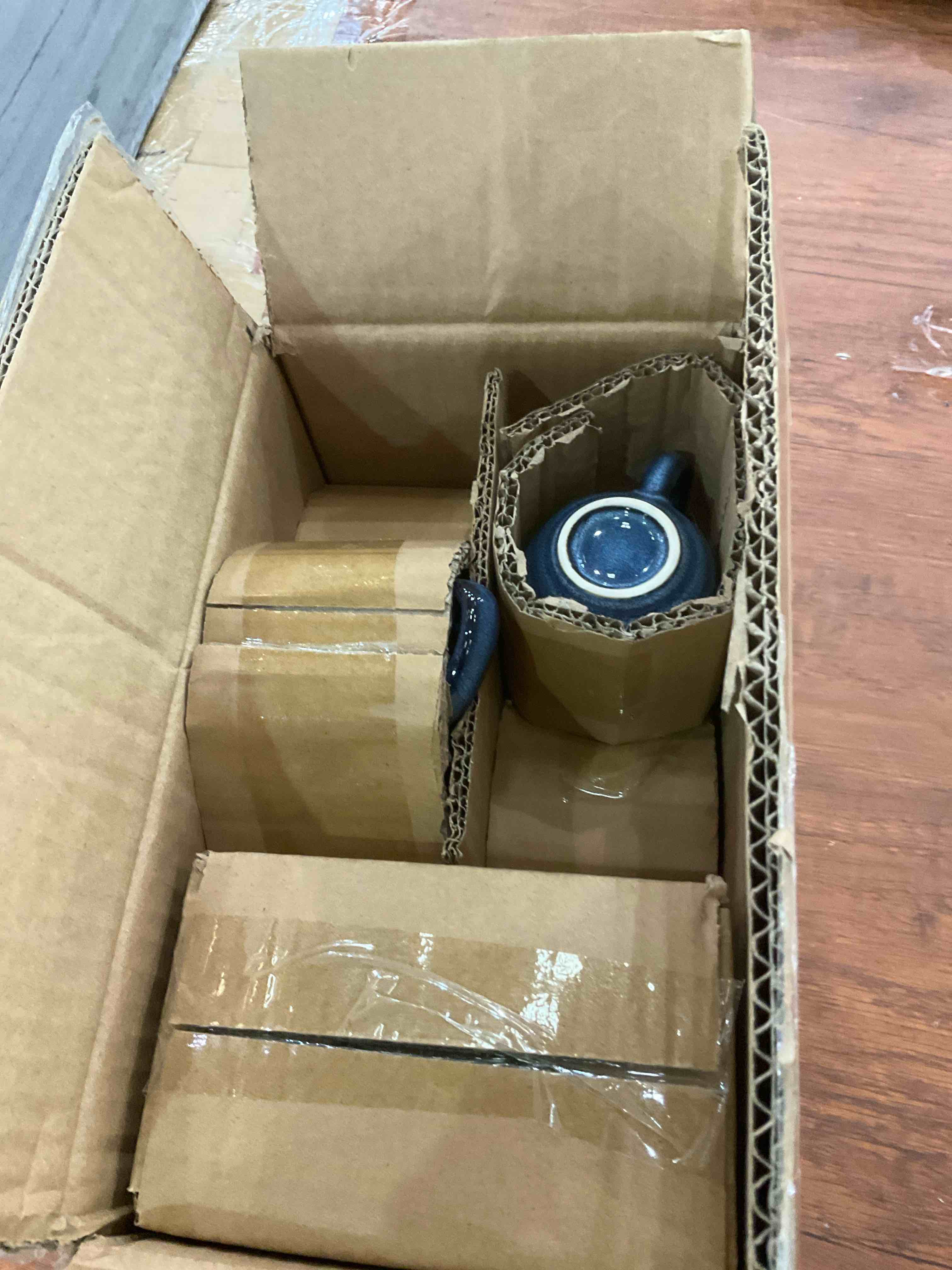 https://s3.amazonaws.com/lotting-images-prod/BargainHunt/EXS01703813_1713373494493.jpeg
