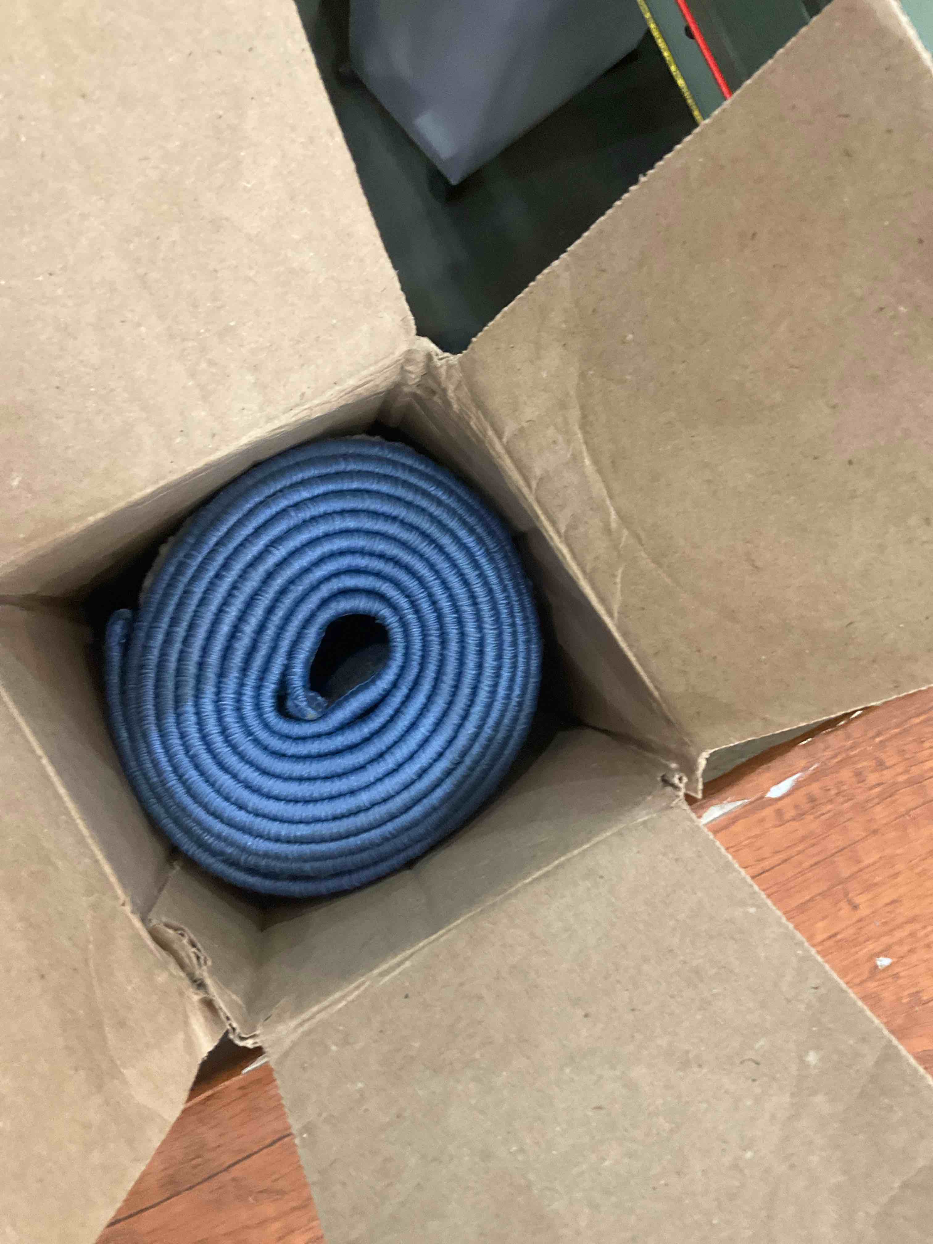 https://s3.amazonaws.com/lotting-images-prod/BargainHunt/EXS01703917_1713458929674.jpeg