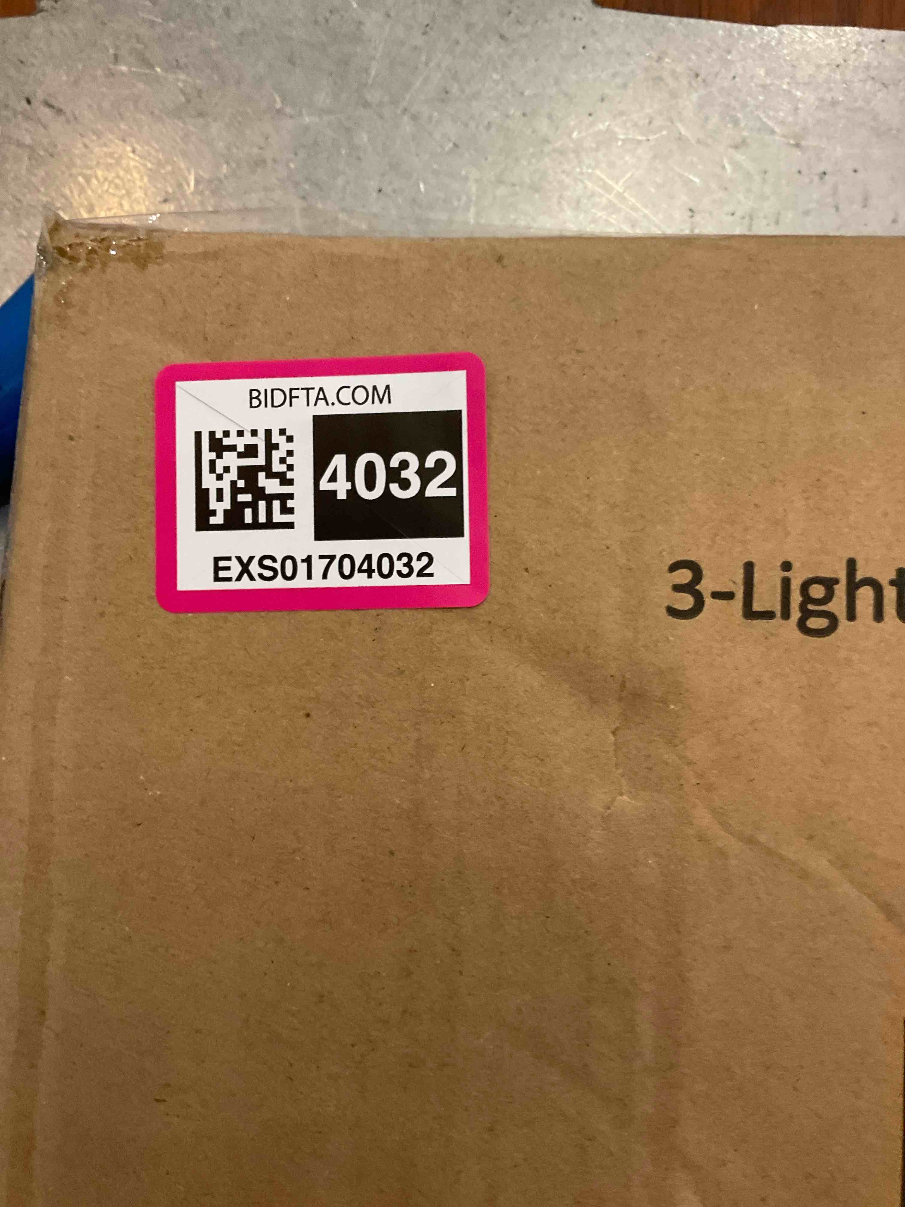 https://s3.amazonaws.com/lotting-images-prod/BargainHunt/EXS01704032_1713206912350.jpeg
