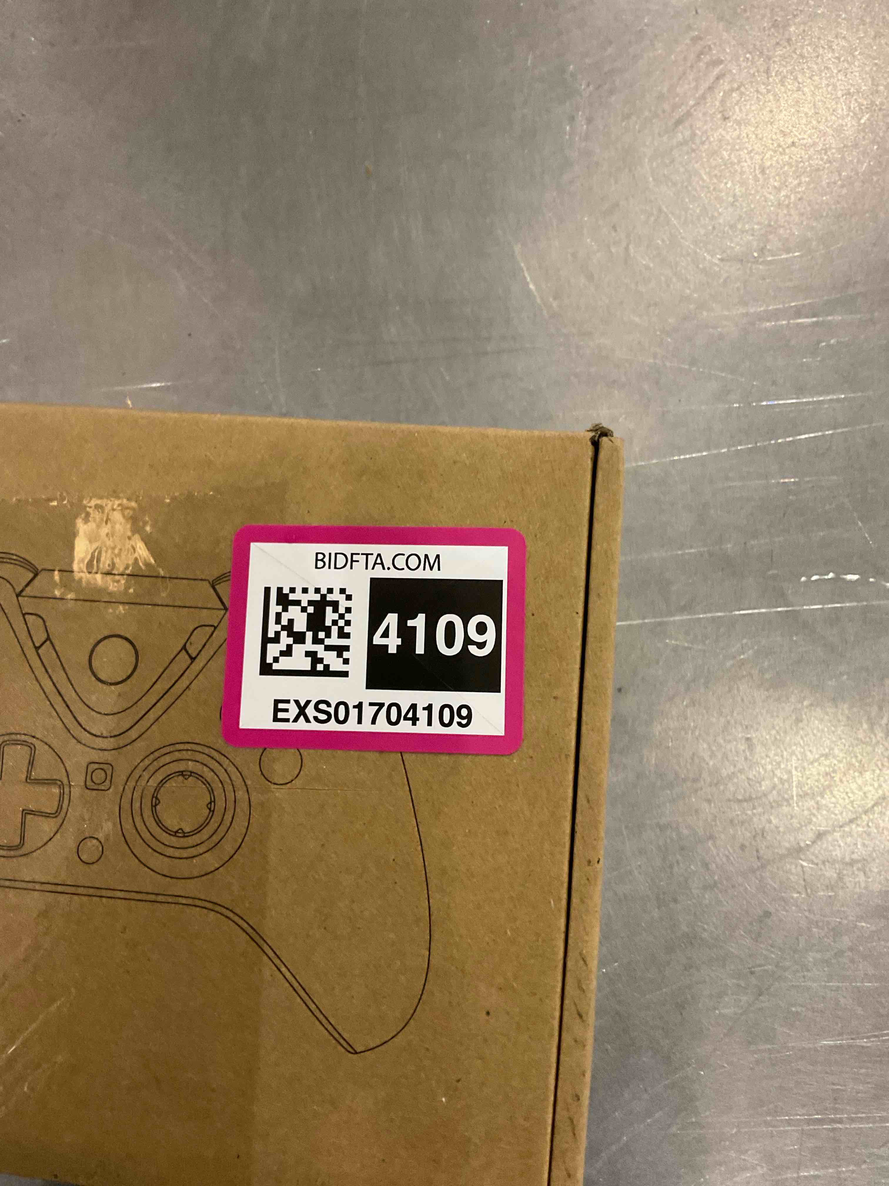 https://s3.amazonaws.com/lotting-images-prod/BargainHunt/EXS01704109_1713361436697.jpeg