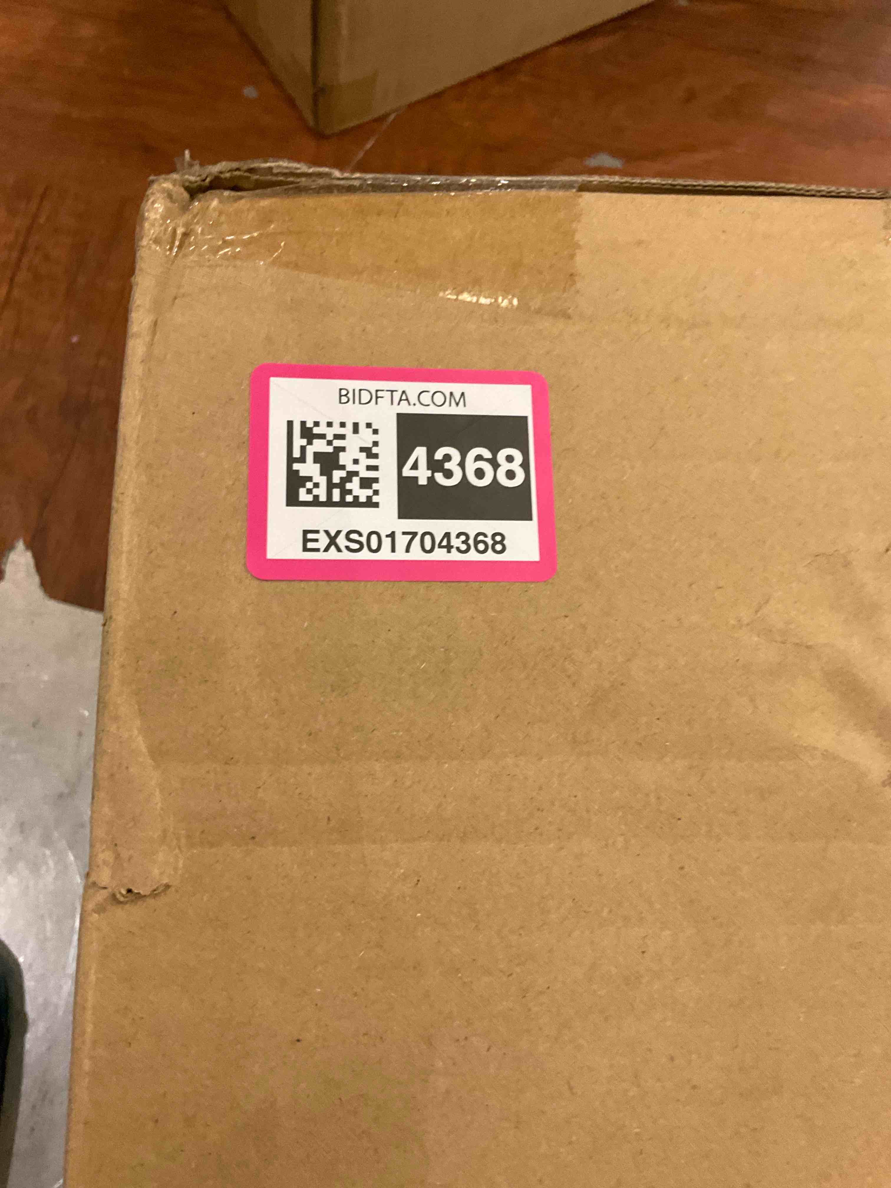 https://s3.amazonaws.com/lotting-images-prod/BargainHunt/EXS01704368_1713453838757.jpeg