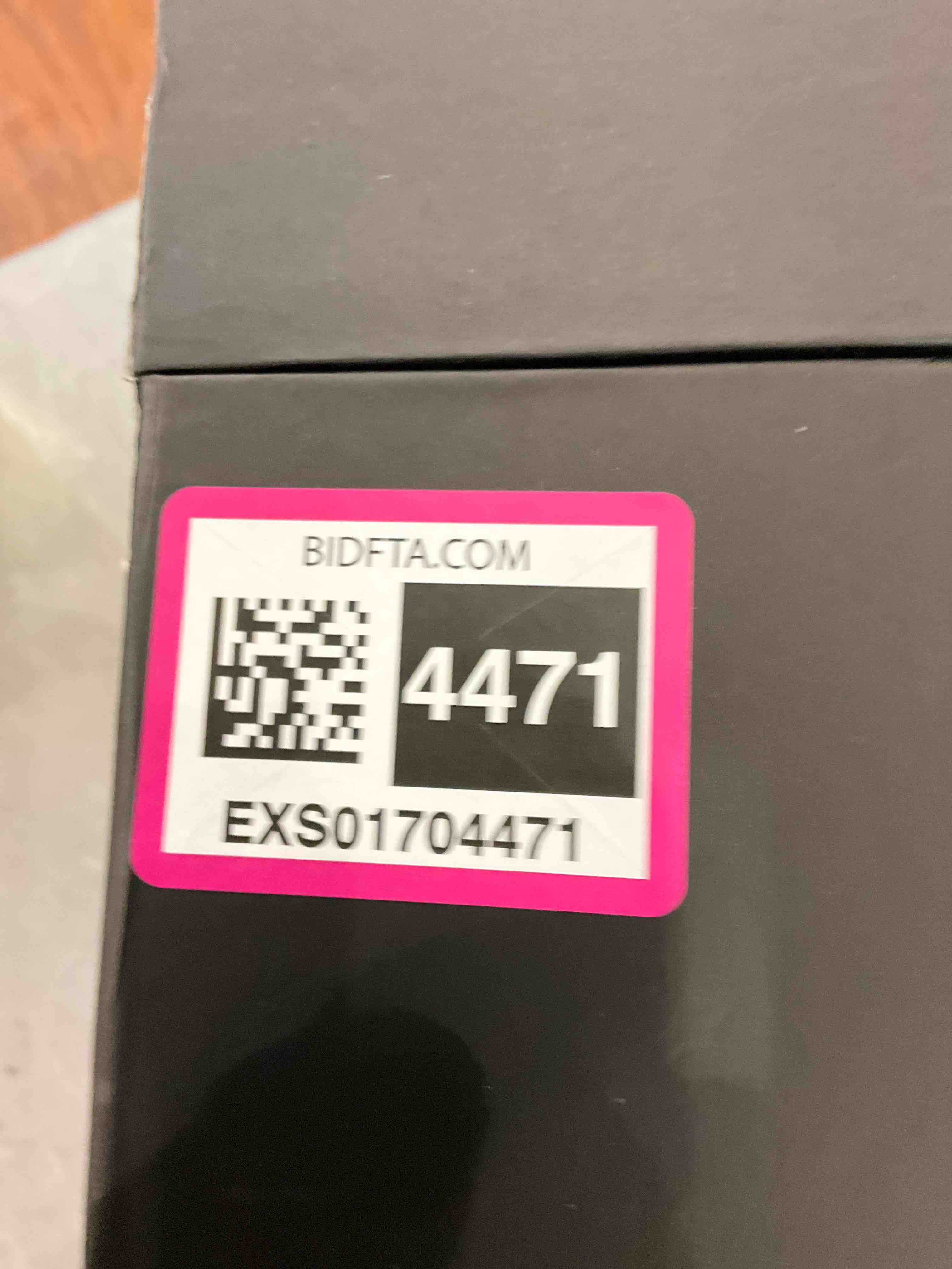 https://s3.amazonaws.com/lotting-images-prod/BargainHunt/EXS01704471_1713538527671.jpeg