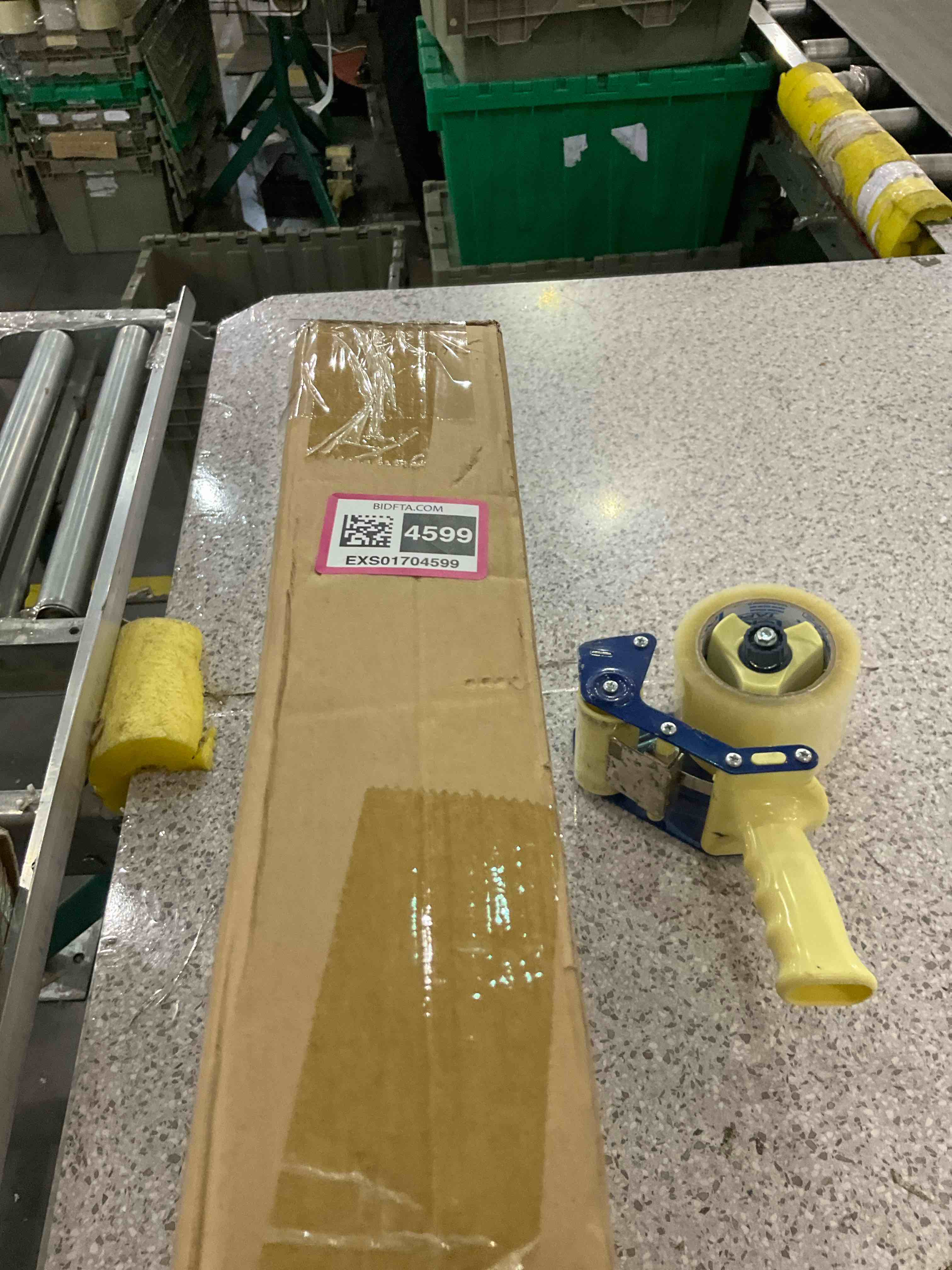 https://s3.amazonaws.com/lotting-images-prod/BargainHunt/EXS01704599_1714476294029.jpeg