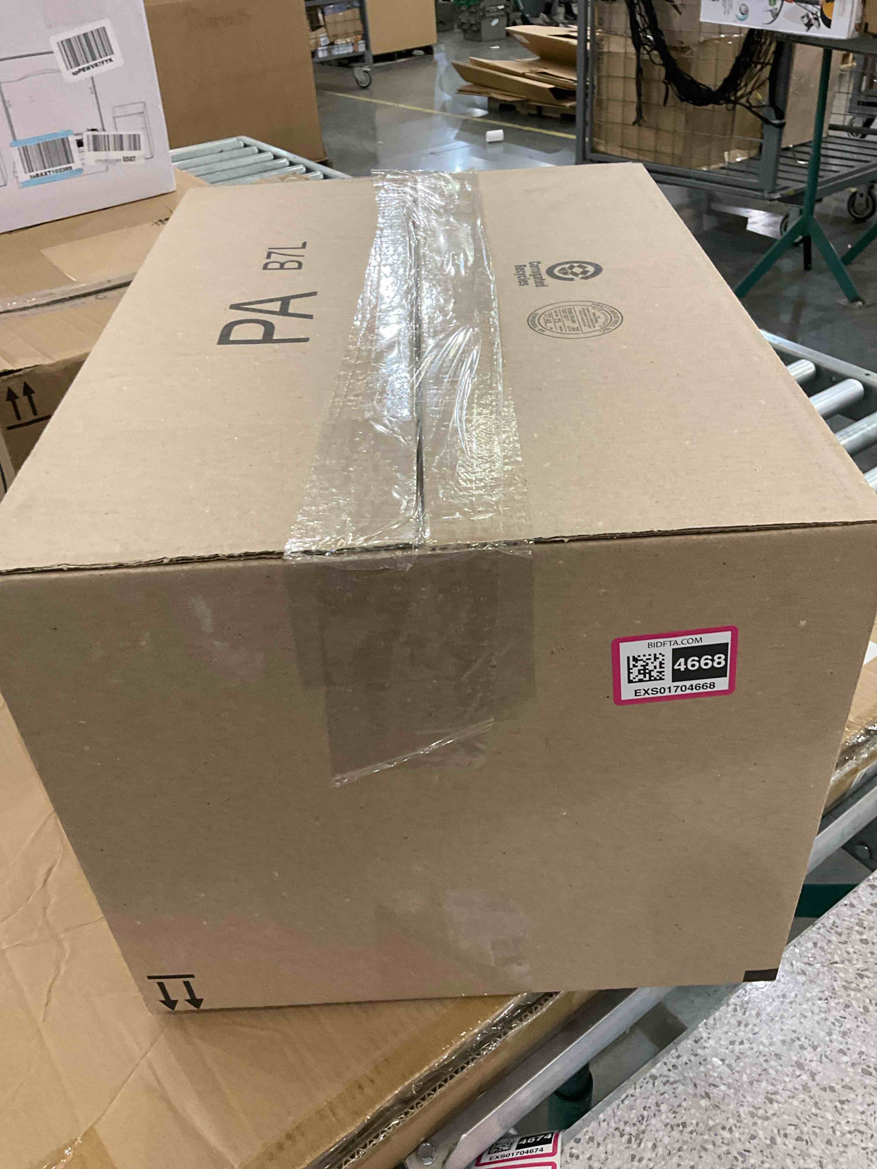 https://s3.amazonaws.com/lotting-images-prod/BargainHunt/EXS01704668_1714486354896.jpeg