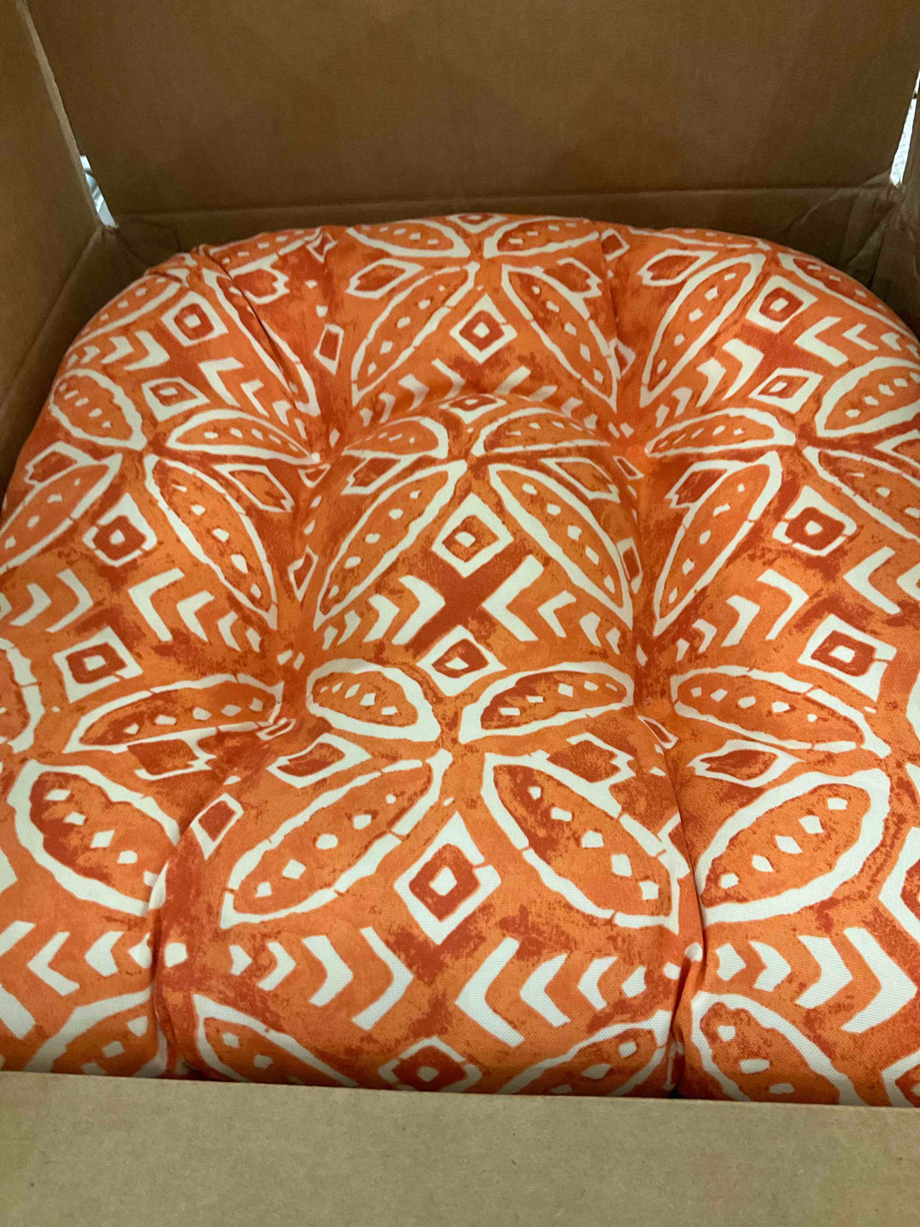 https://s3.amazonaws.com/lotting-images-prod/BargainHunt/EXS01704679_1714487555178.jpeg