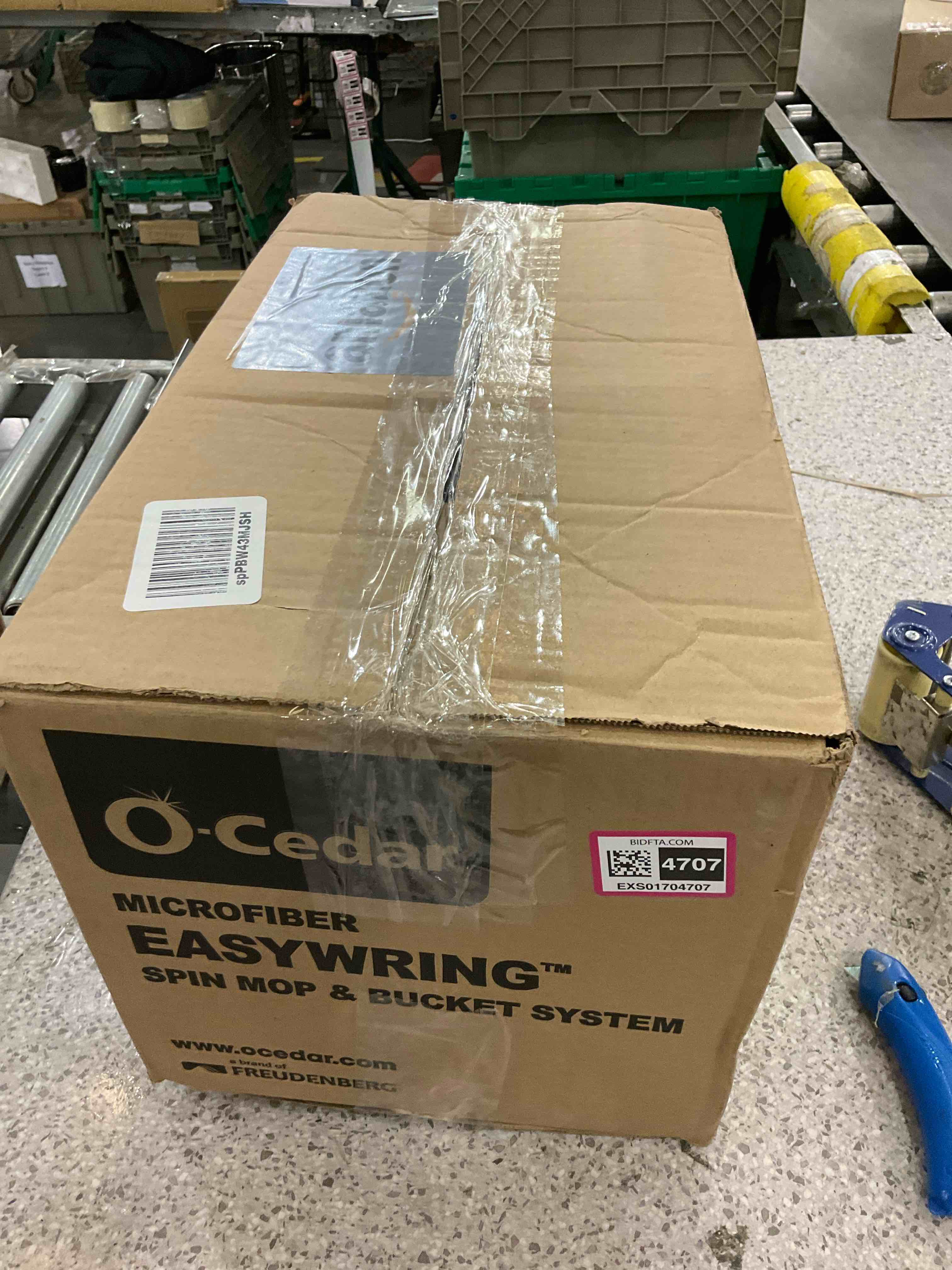 https://s3.amazonaws.com/lotting-images-prod/BargainHunt/EXS01704707_1714491291257.jpeg